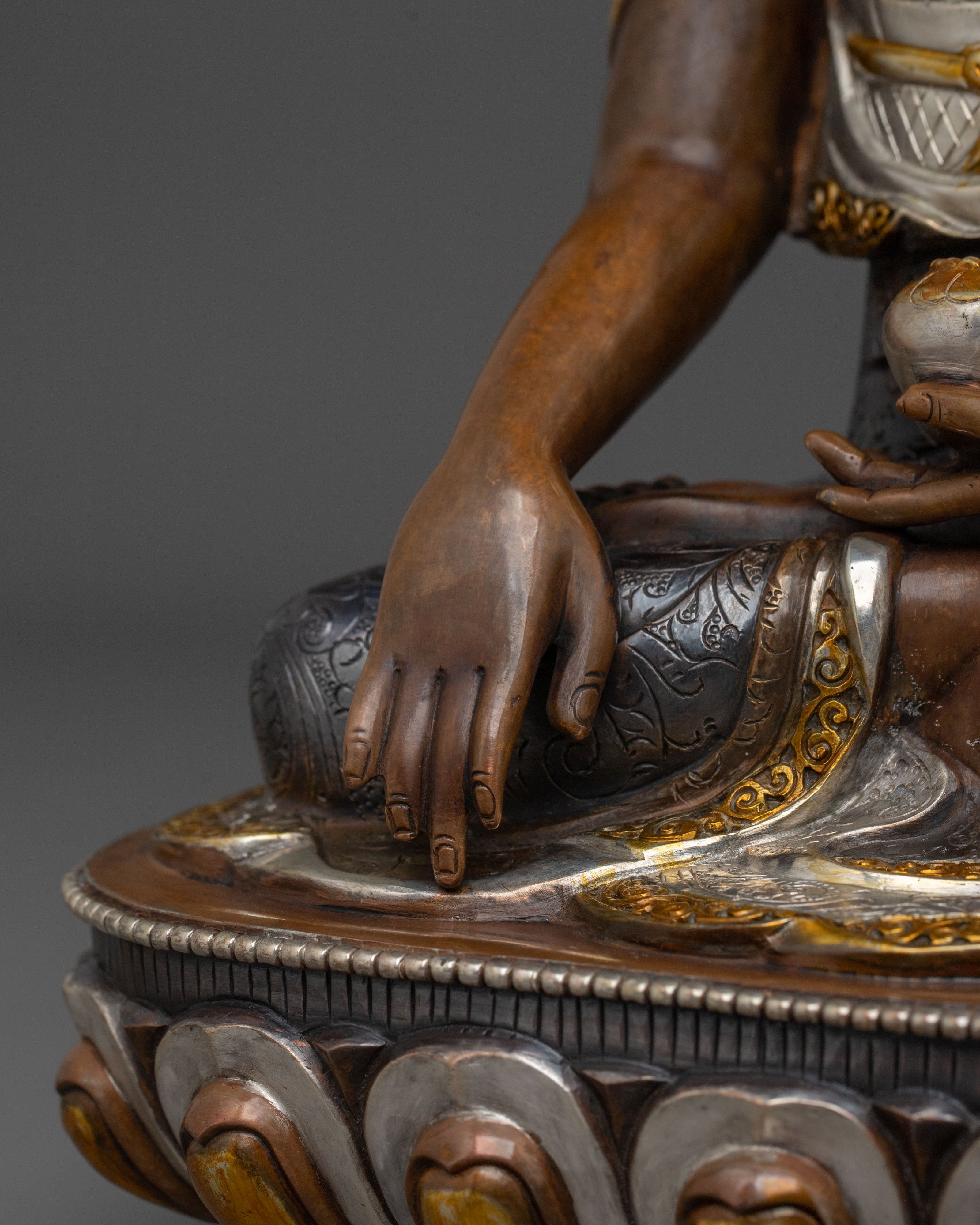 Gautama Buddha Buddhist Statue | Traditional Himalayan Spiritual Artwork