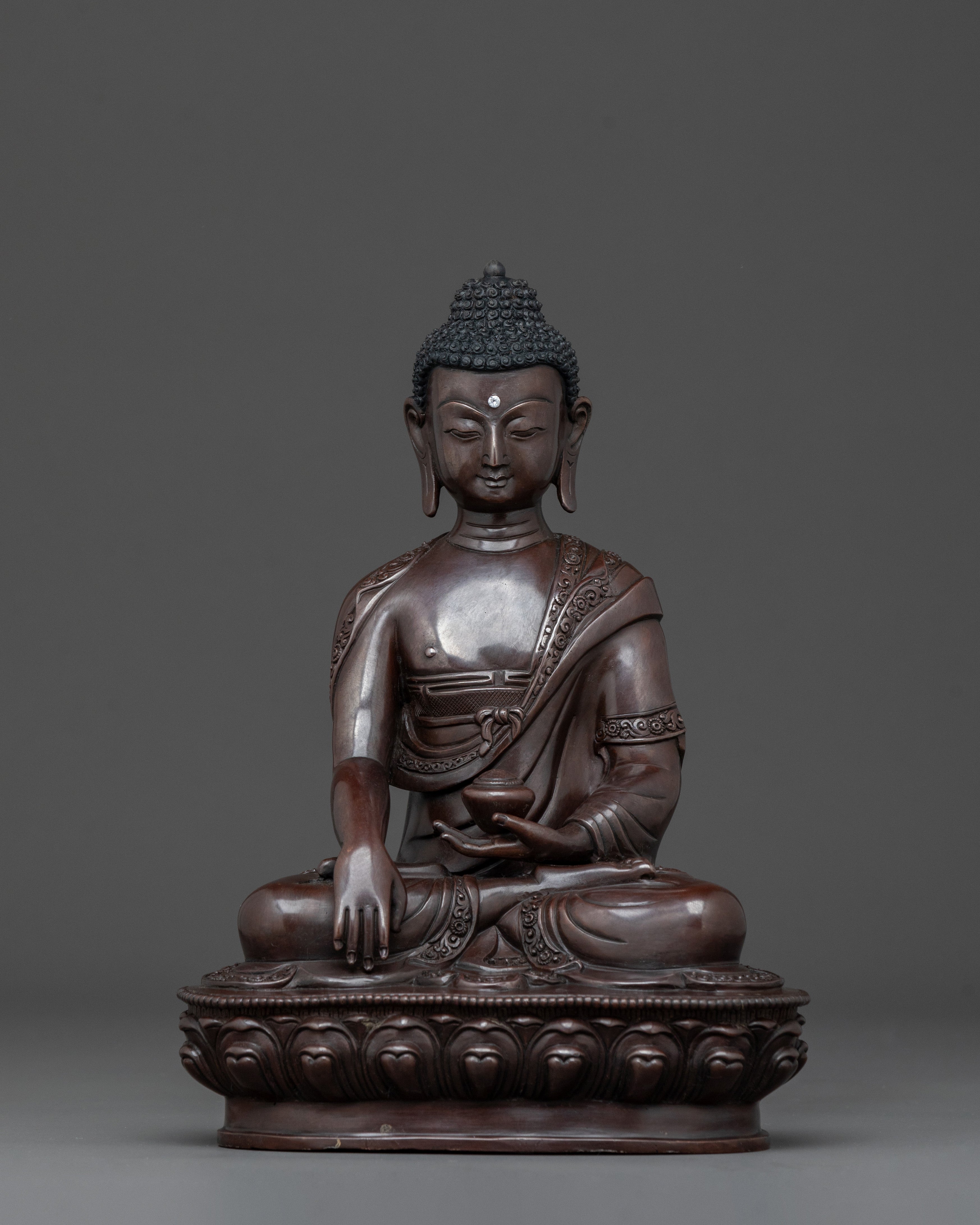 Shakyamuni Buddha Statue