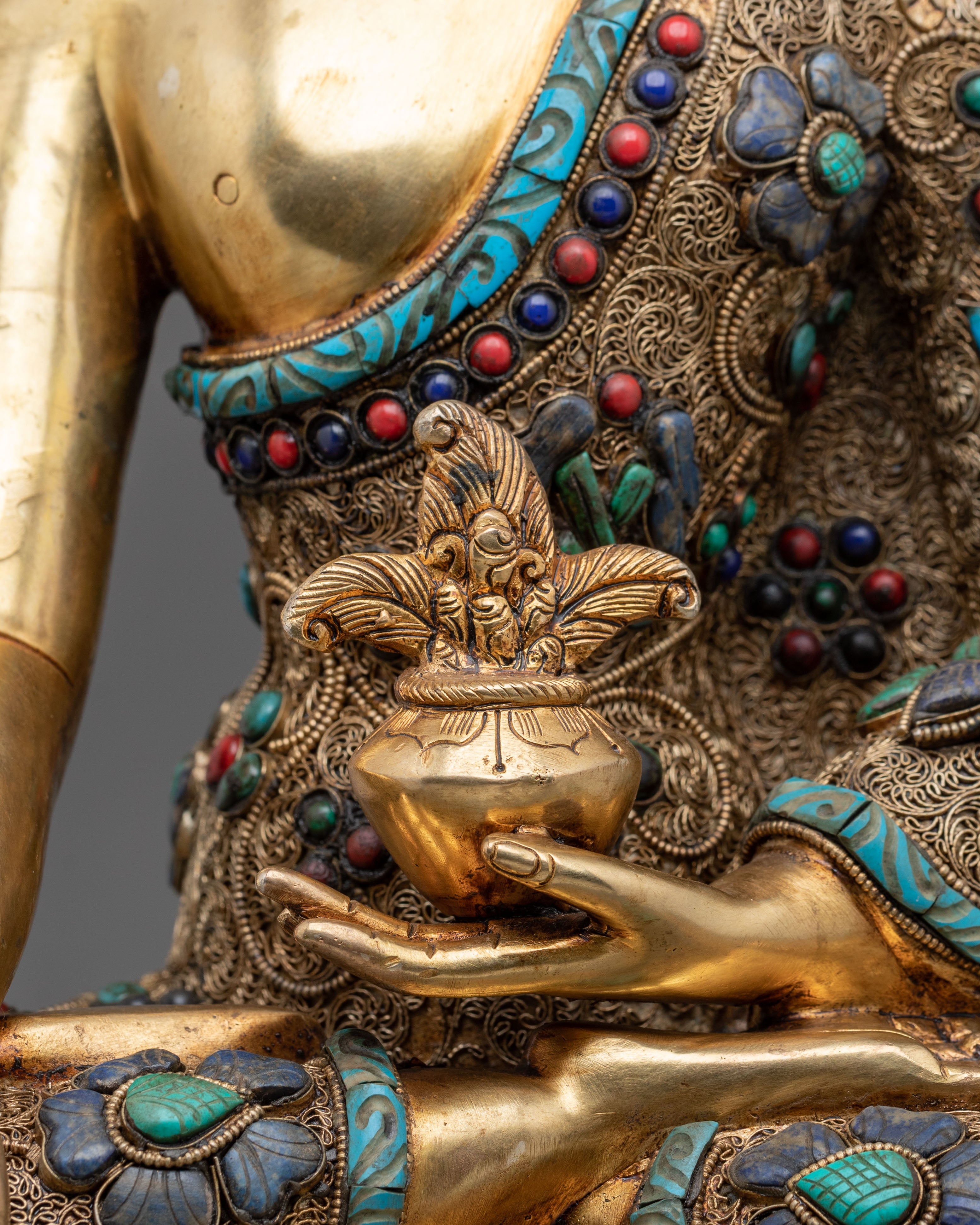 medicine buddha healing master sculpture | Symbol of Healing and Compassion