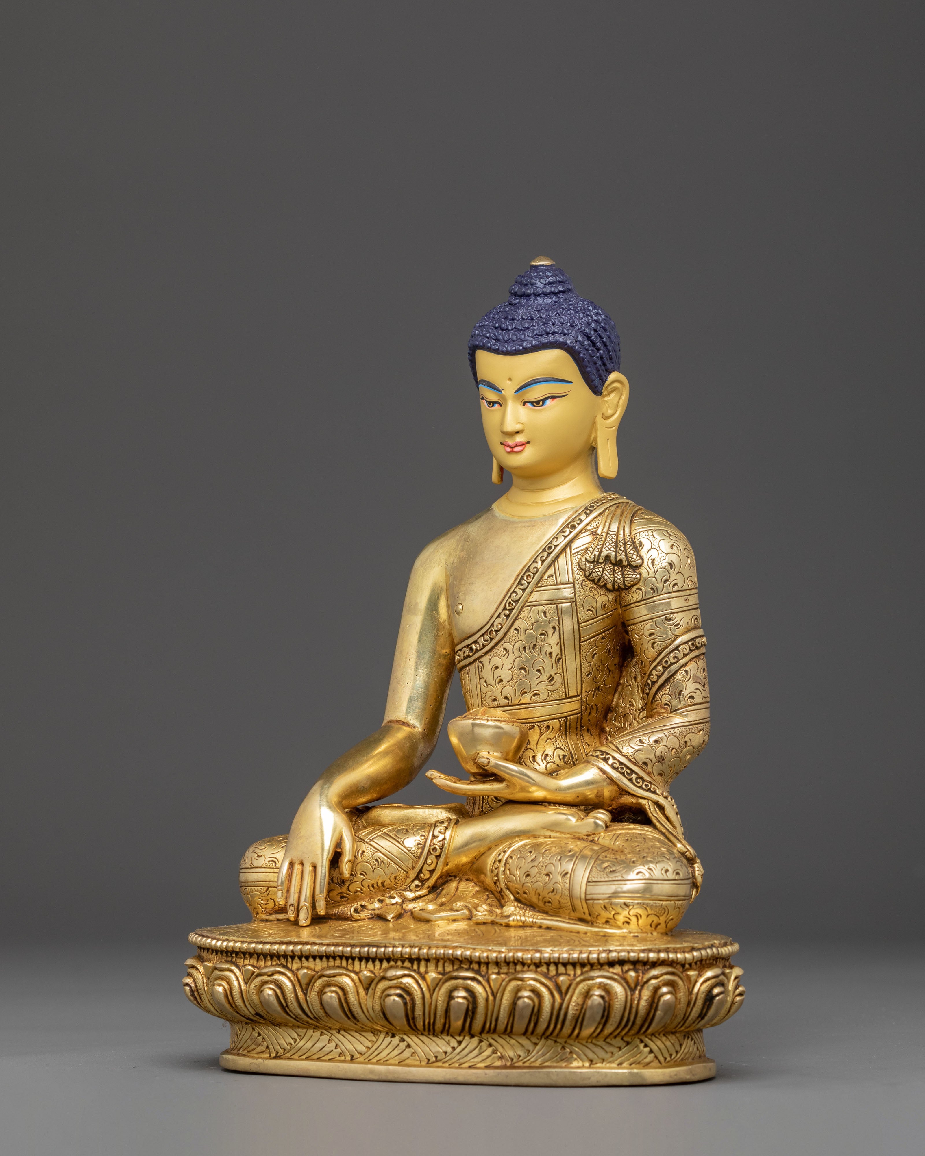 Handcrafted Copper Sculpture of Buddha Shakyamuni