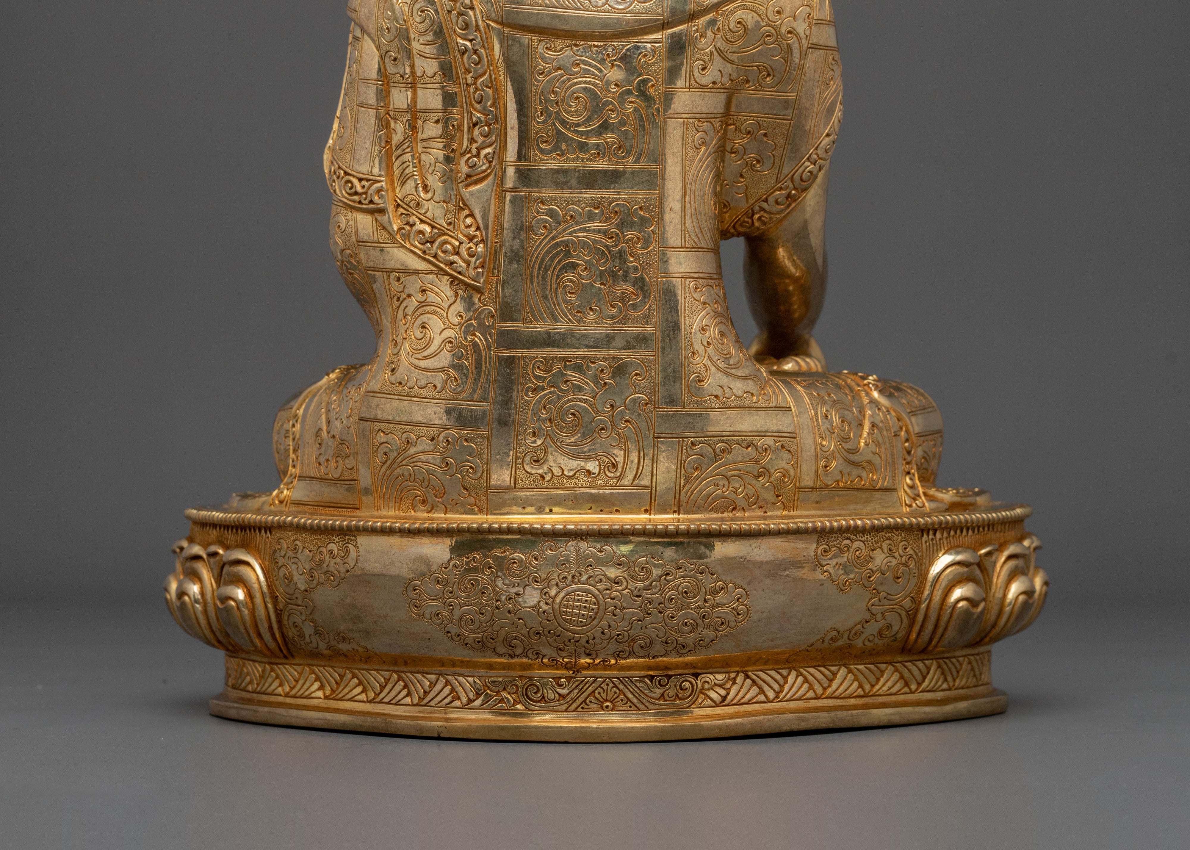Shakyamuni Buddha Statue | Enlightened One