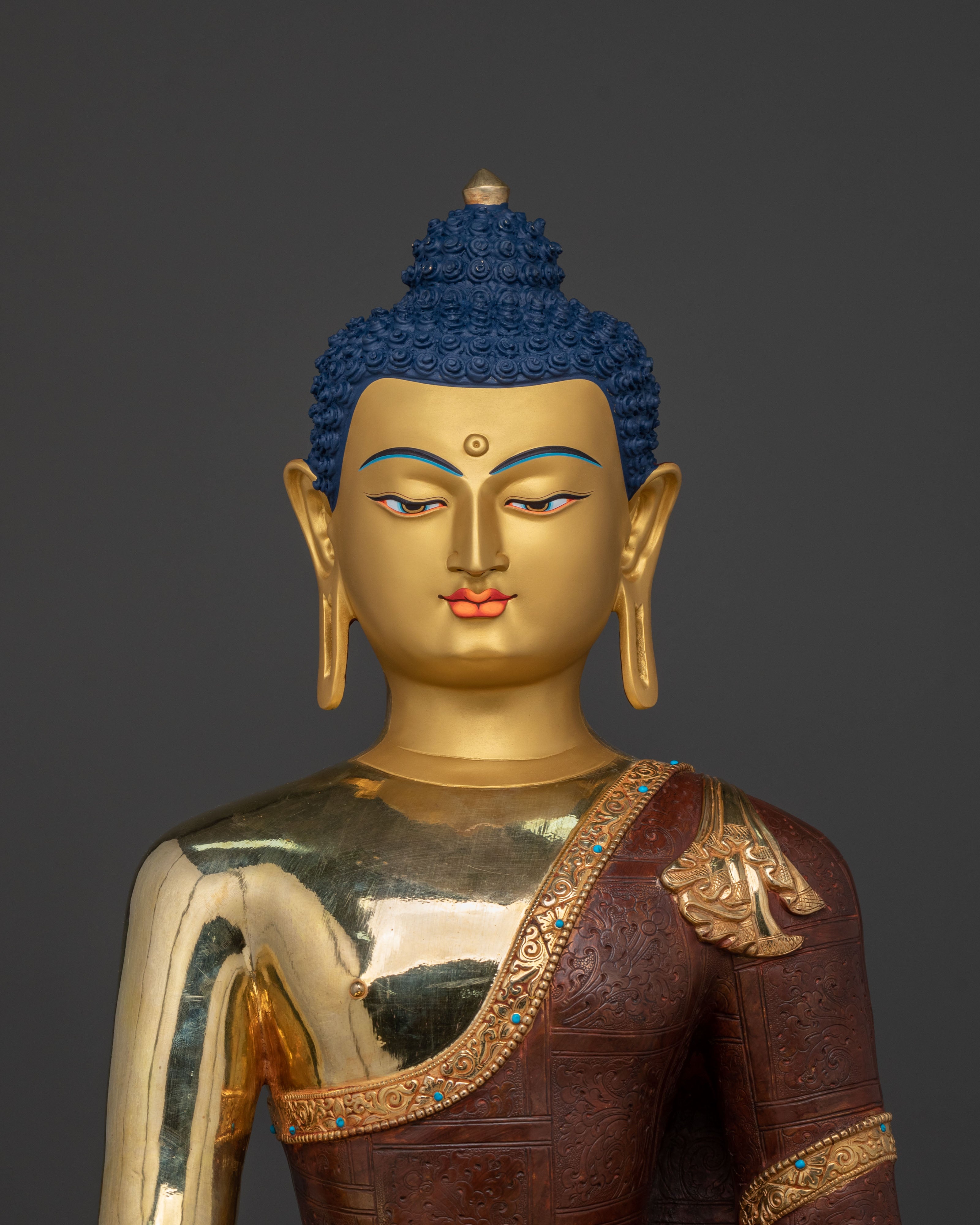 Serene Figure of Shakyamuni Buddha | Altar Decor