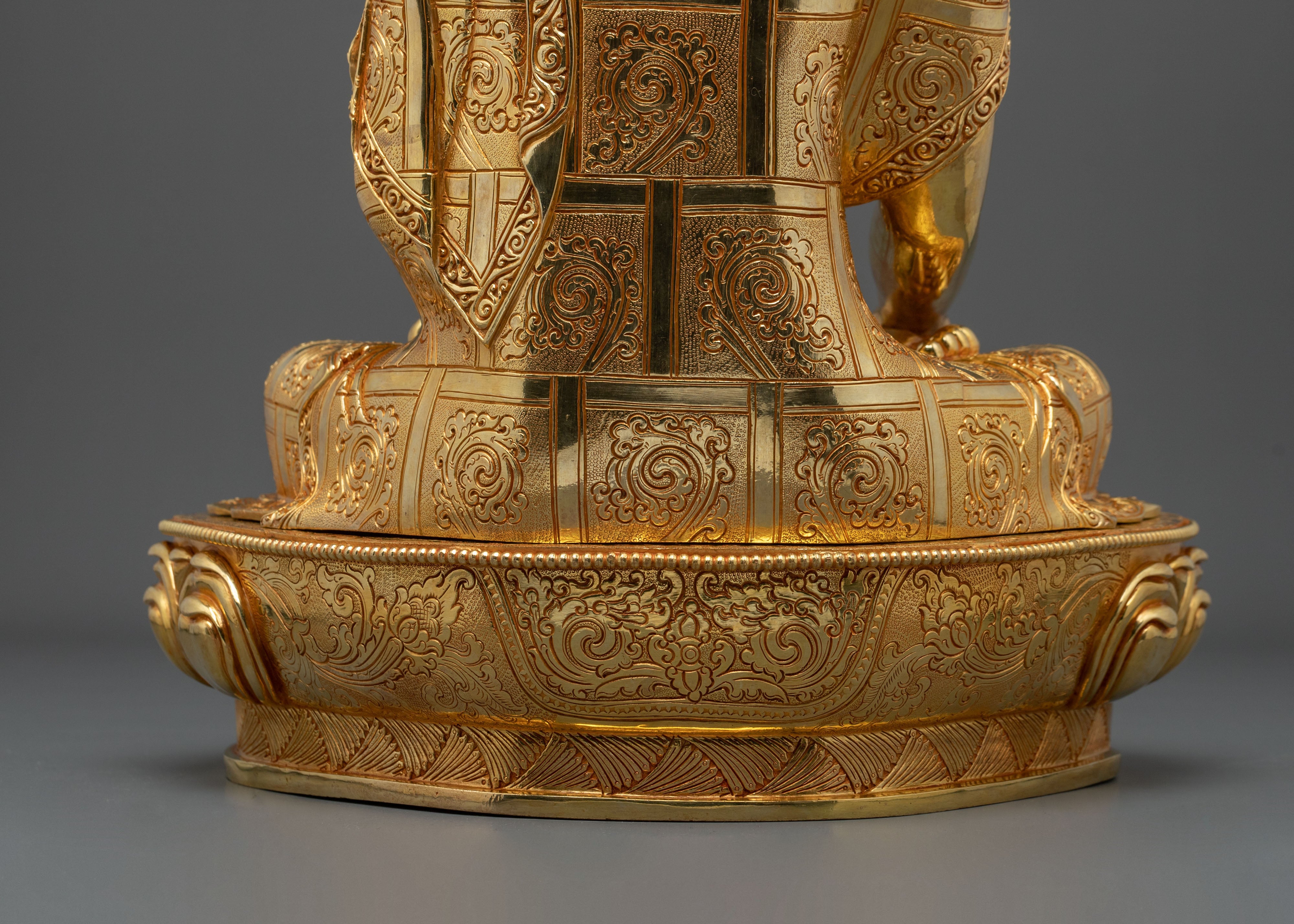 Serene Sage Shakyamuni Buddha Himalayan Sculpture