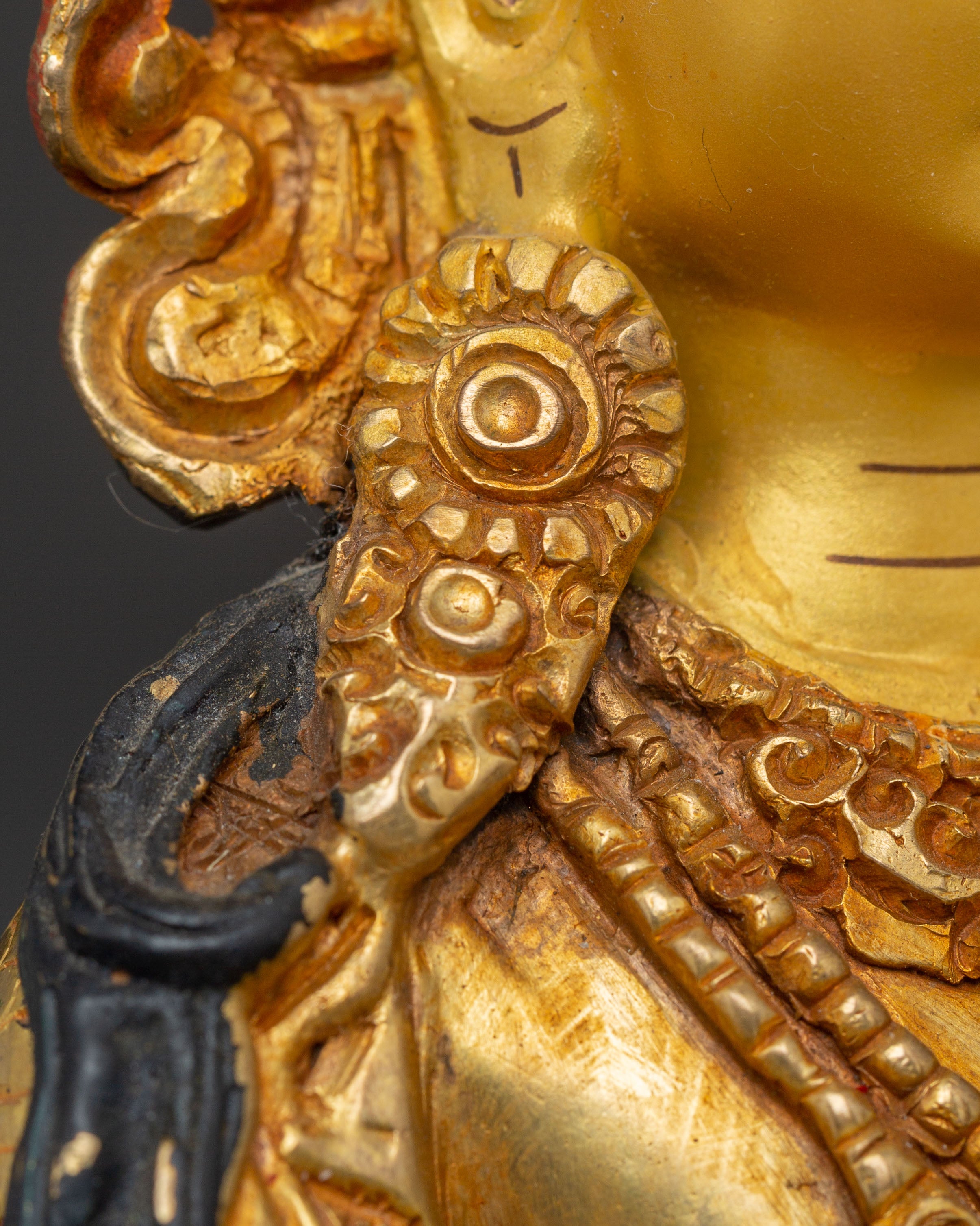 Vajrasattva Statue: Free From All Negative Karma and Obscurations