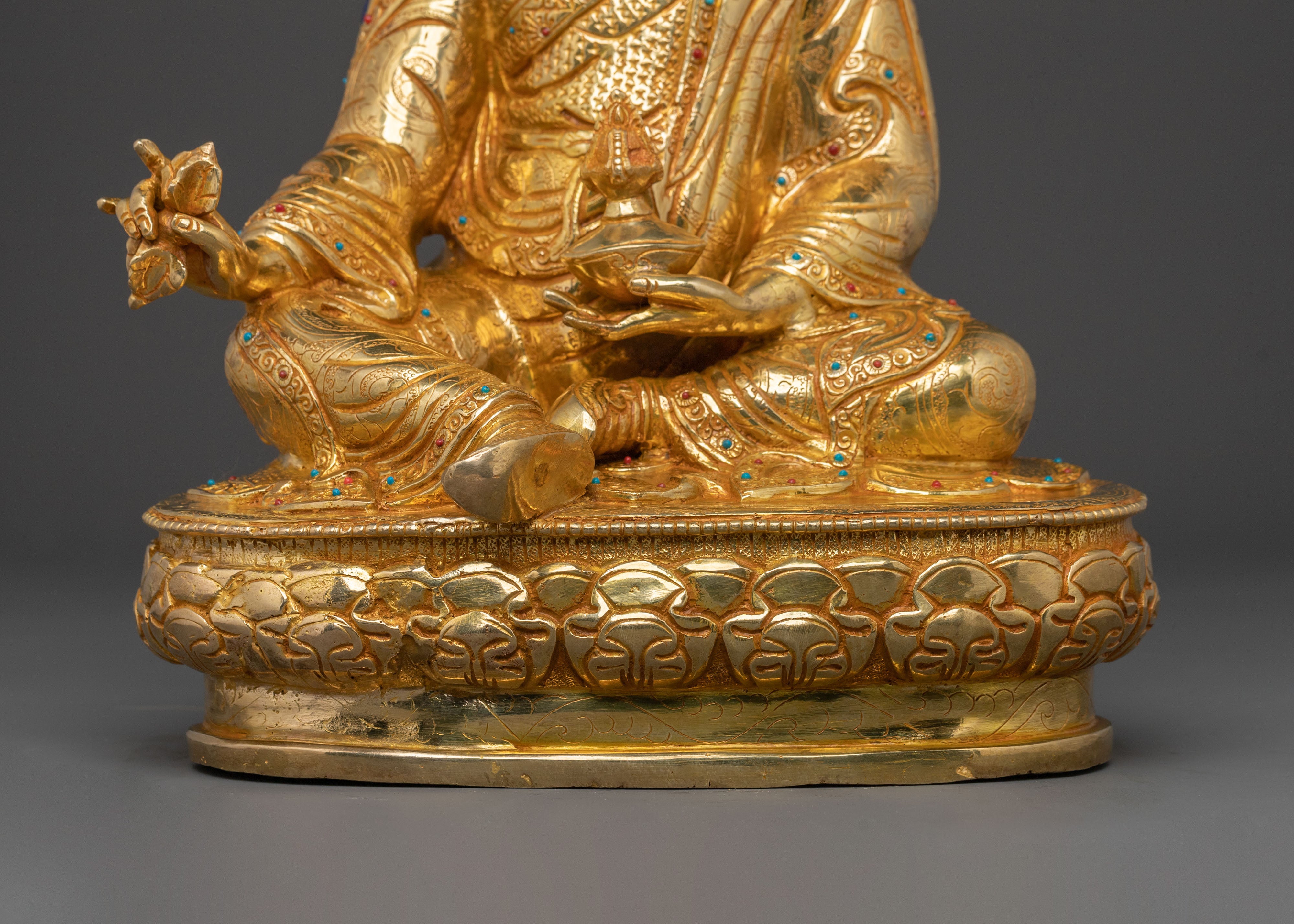 Tantric Master Statue: Guru Rinpoche | Home Decor