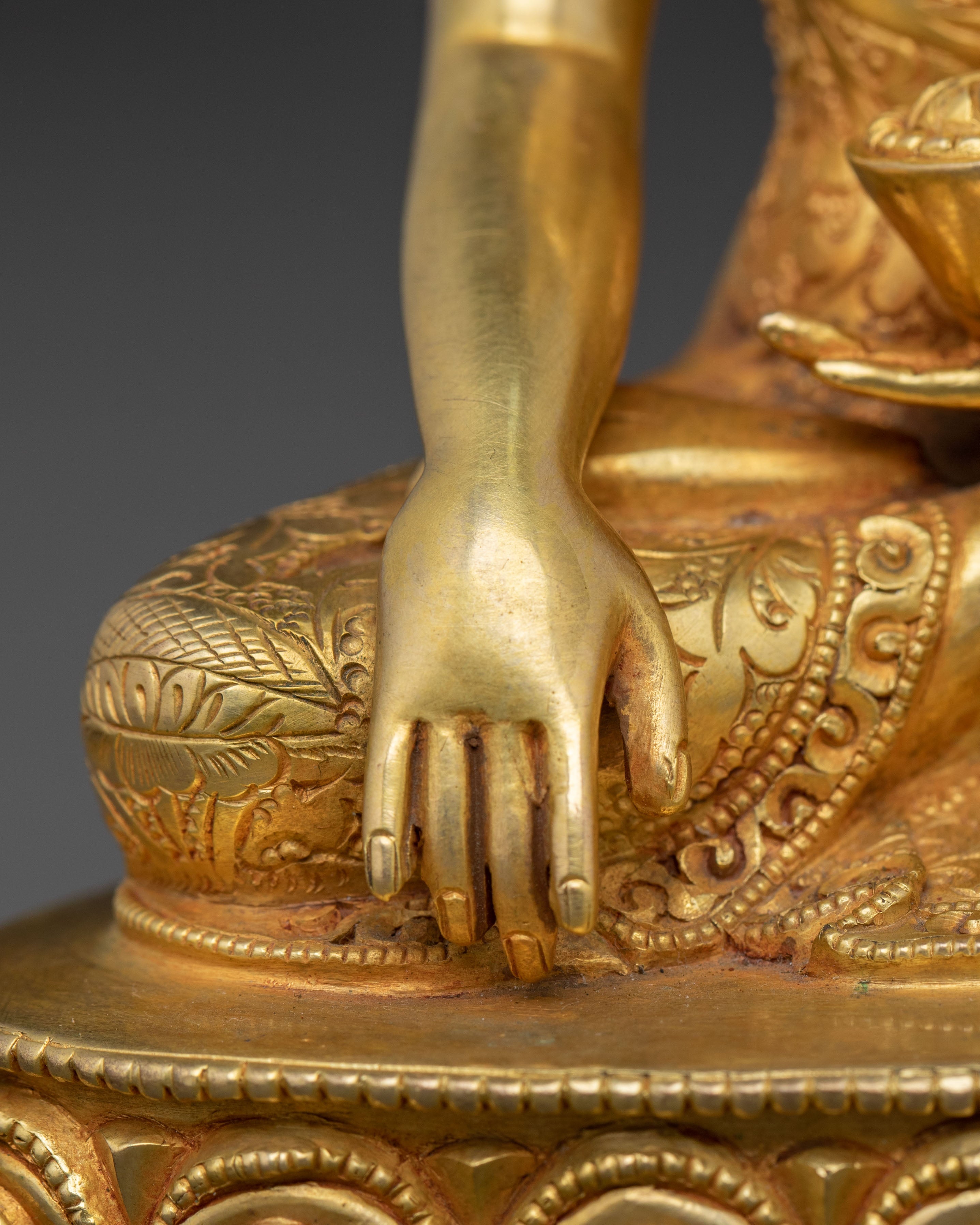 Shakyamuni Buddha Statue | Meditation Decor