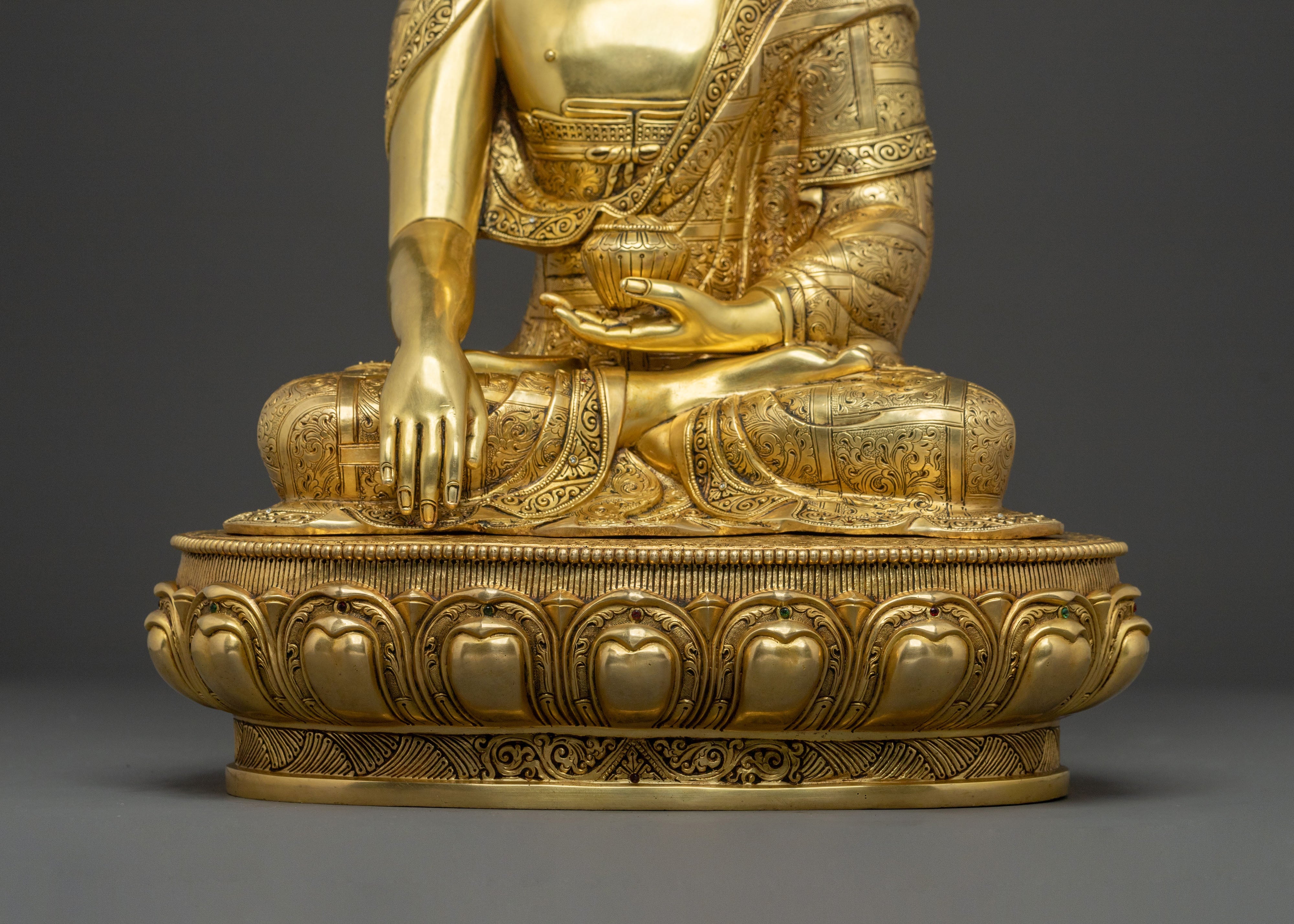 Shakyamuni Buddha Statue | Awakened Sage