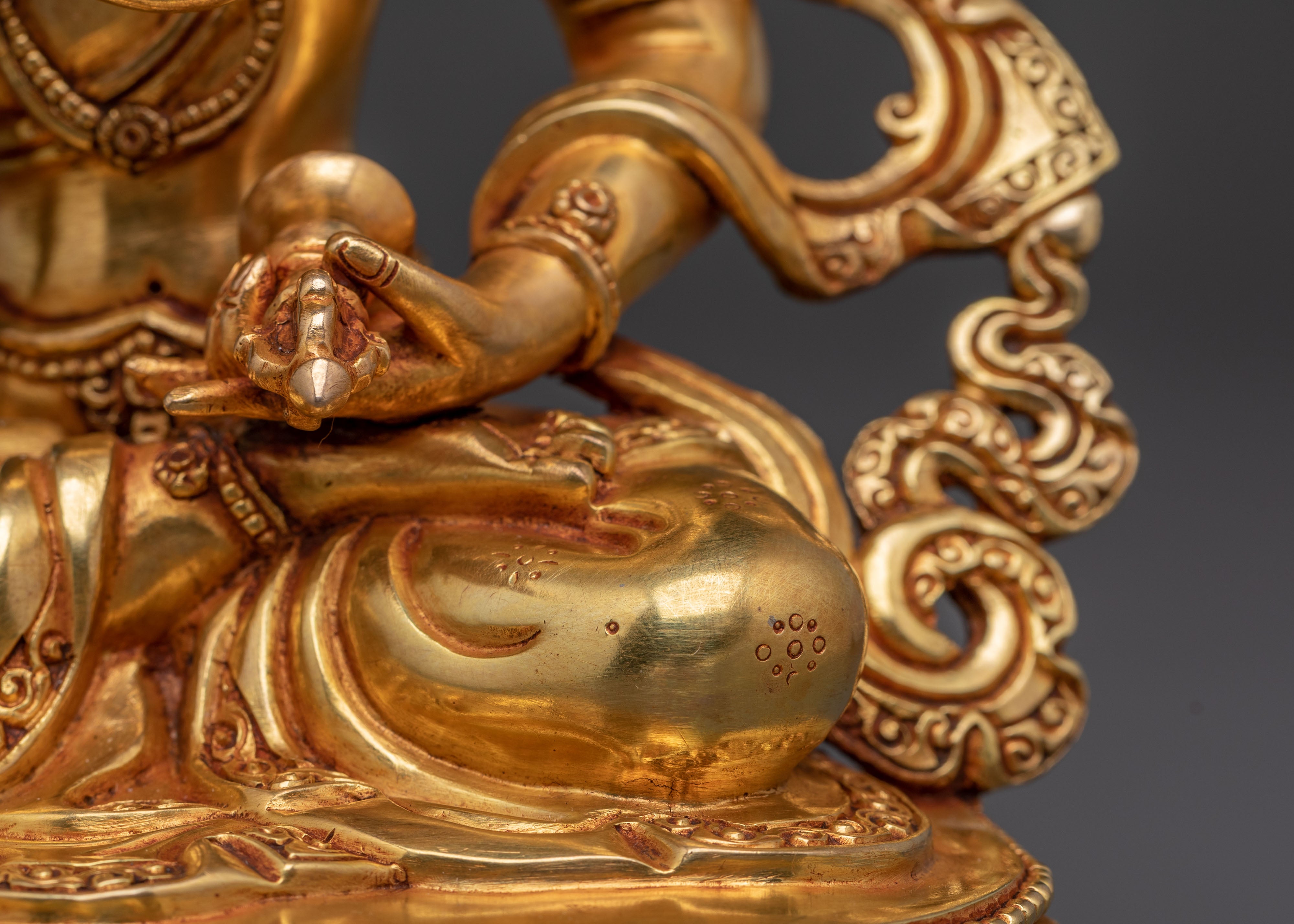 Vajrasattva Golden Statue | Purification and Enlightenment