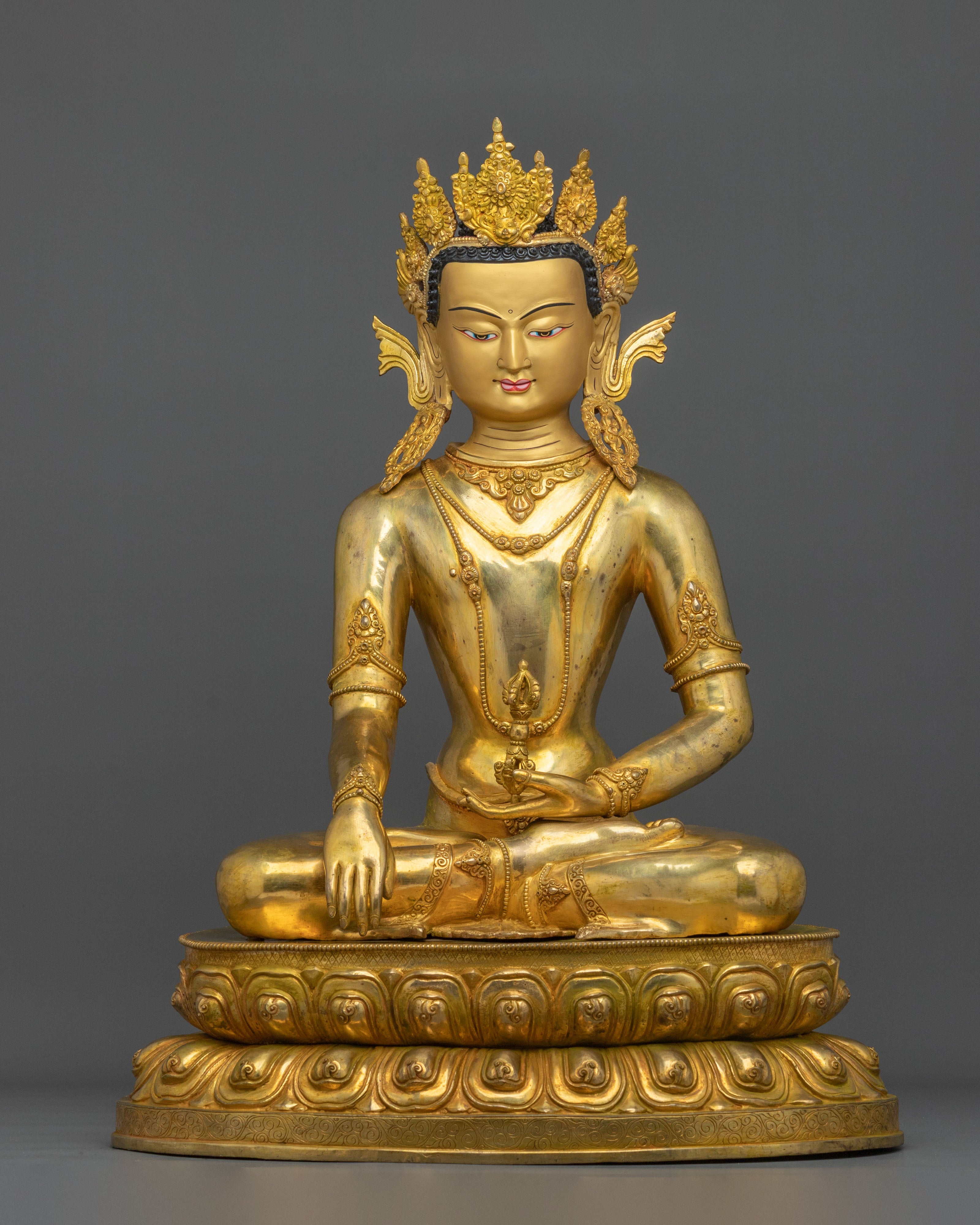 Mitrugpa Statue
