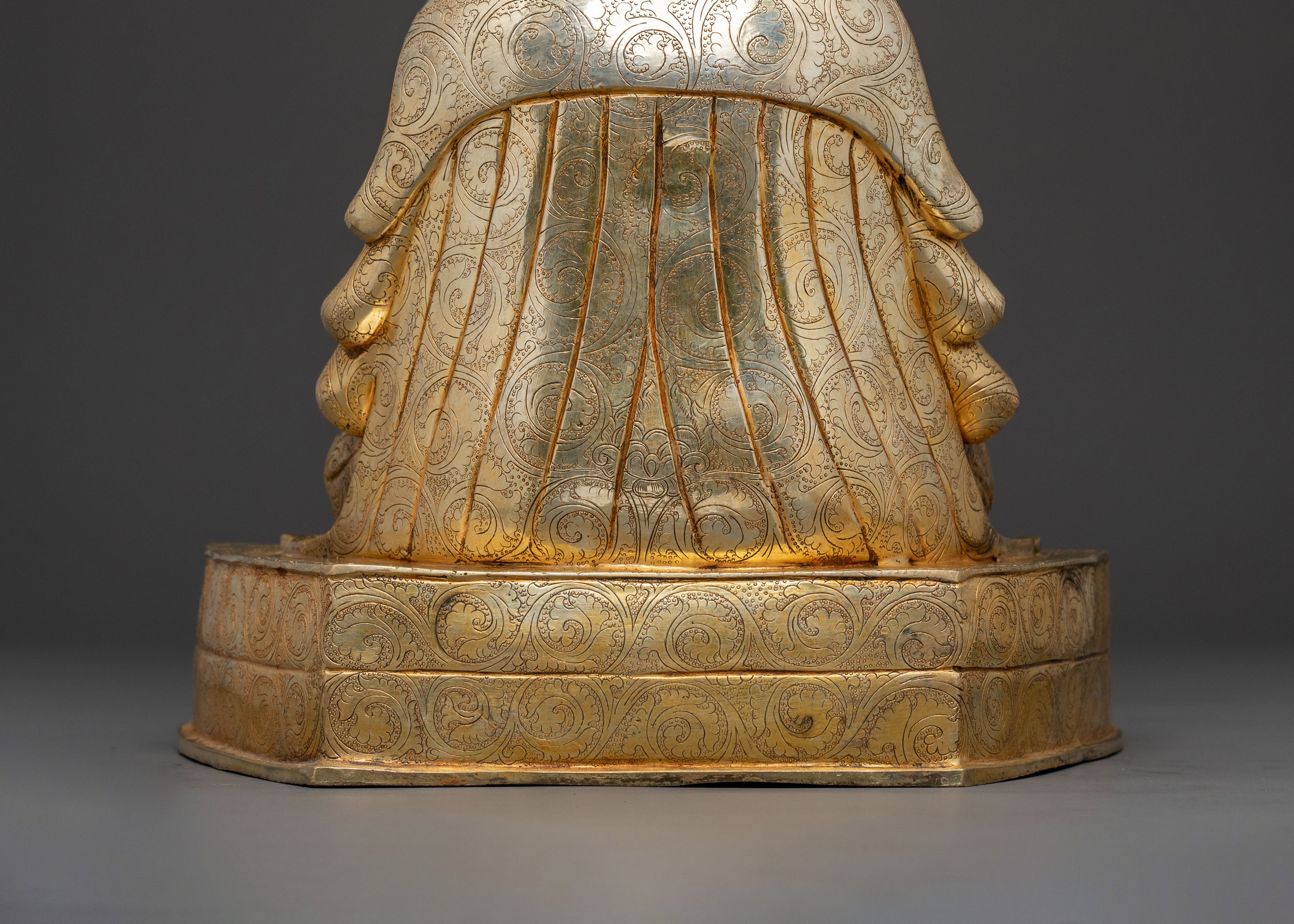 Gampopa Buddhist Master Statue | Sacred Figure