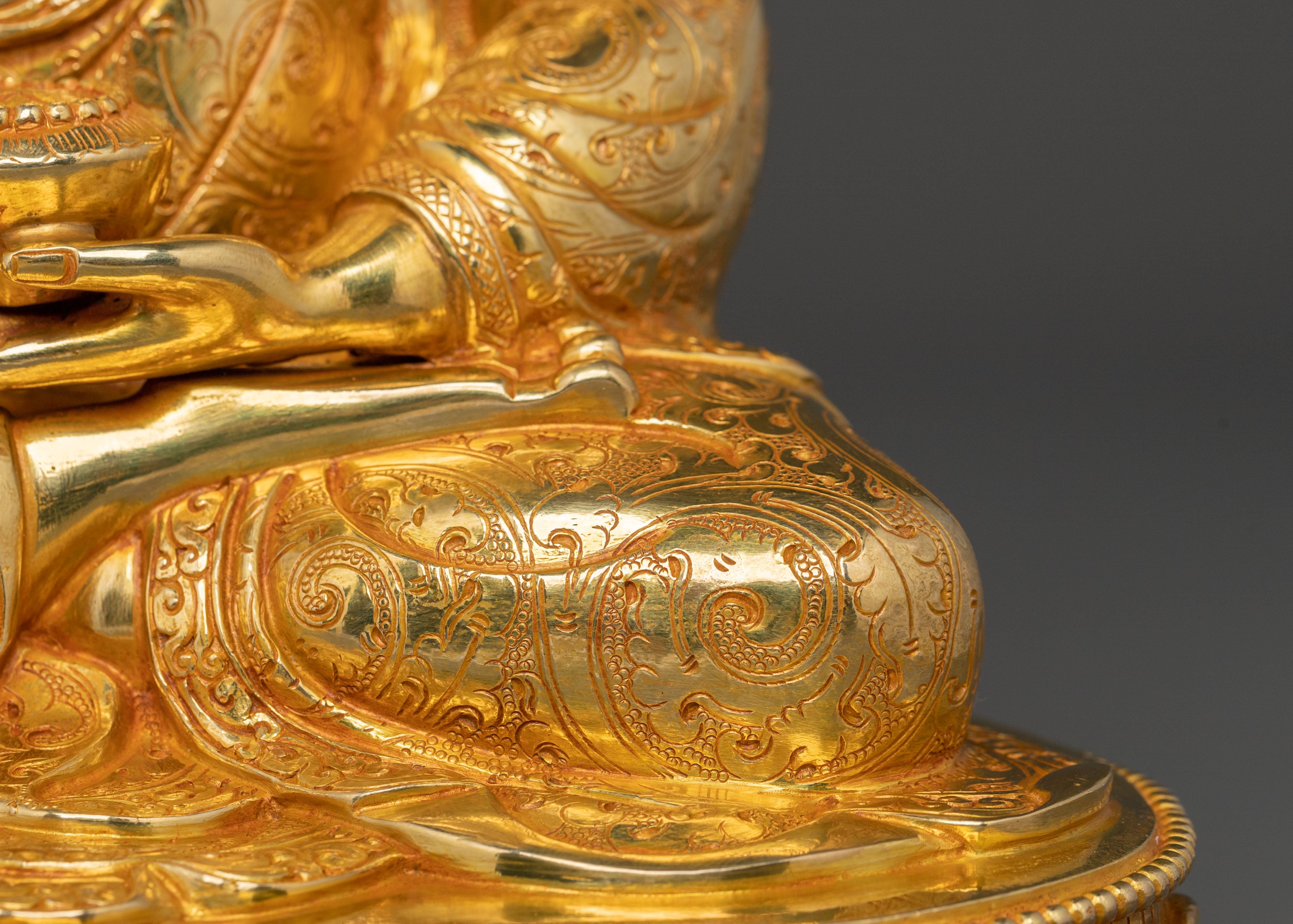 Shakyamuni Buddha: Golden Enlightenment Statue