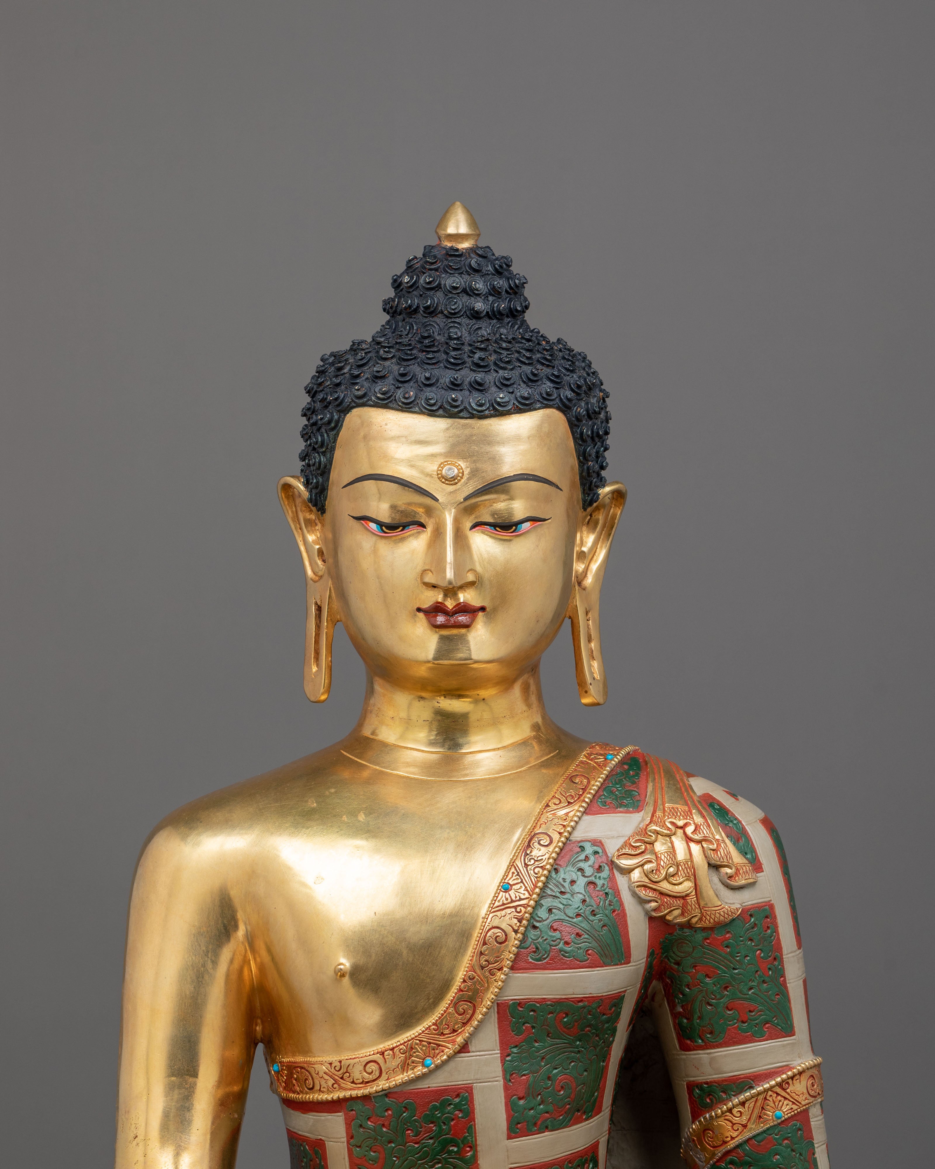 Shakyamuni Buddha Statue | 24K Gold Gilded Artistry