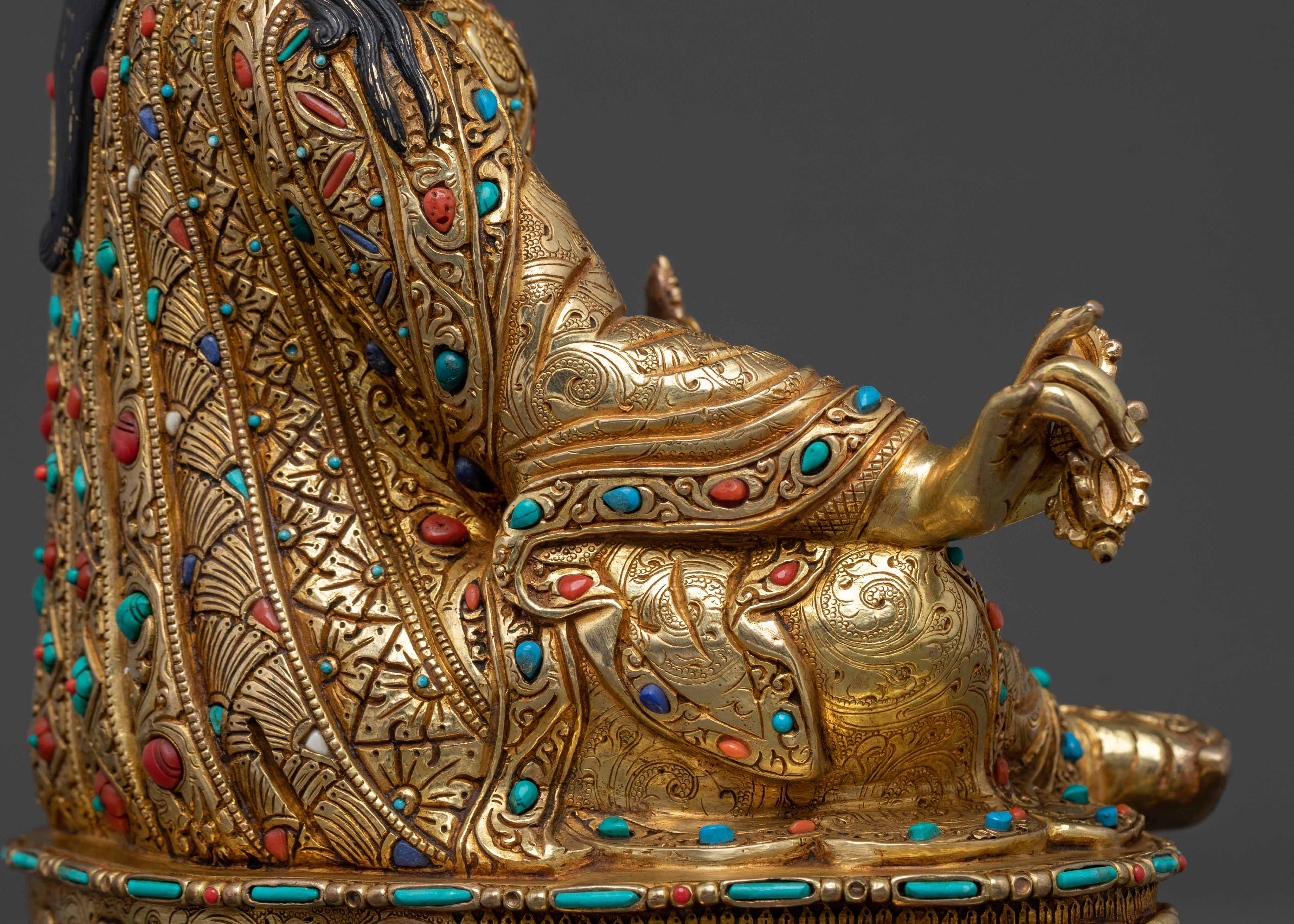Guru Rinpoche Statue | Enlightened Being