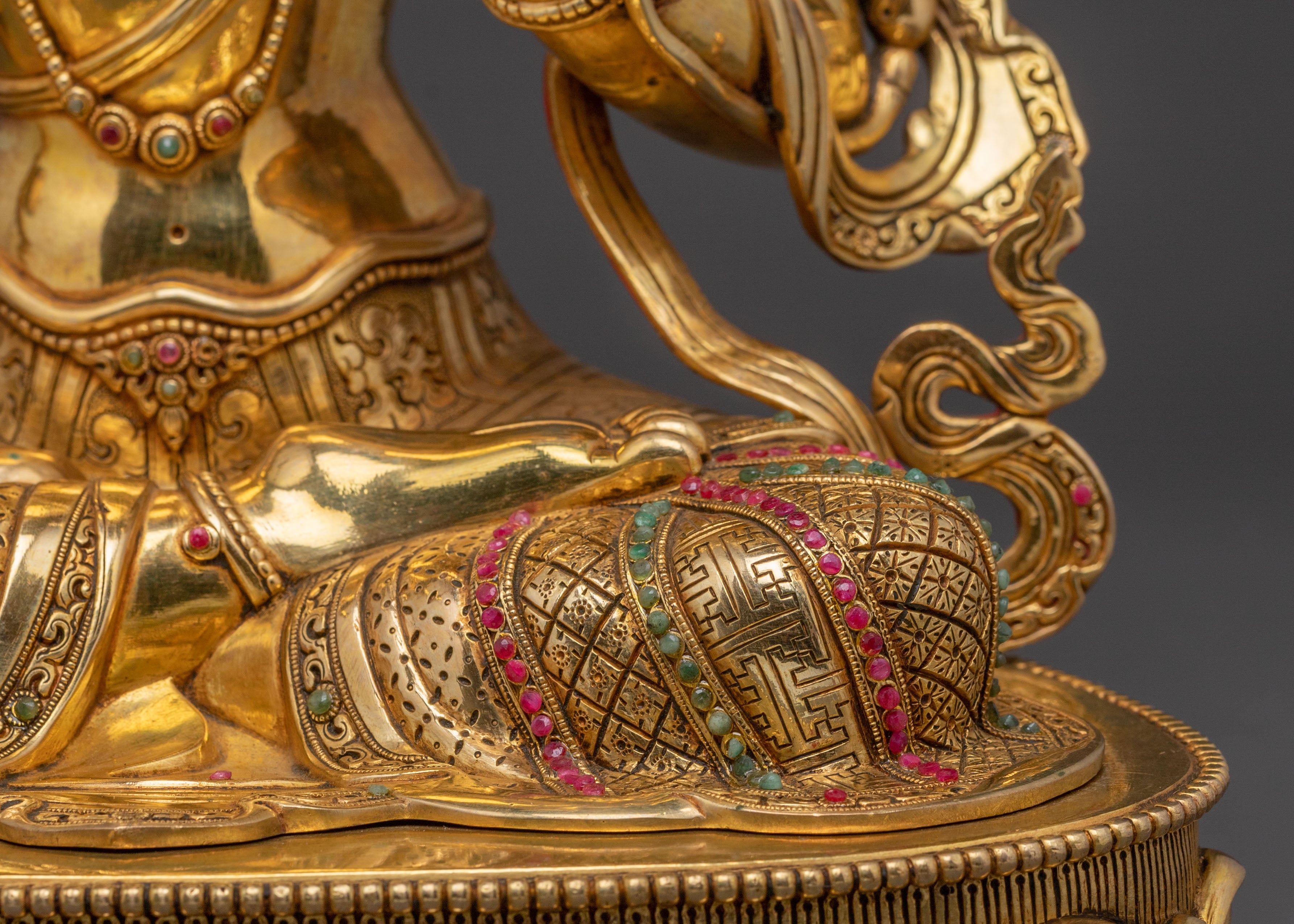 Manjushri Traditional Statue: The Supreme Wisdom Bodhisattva