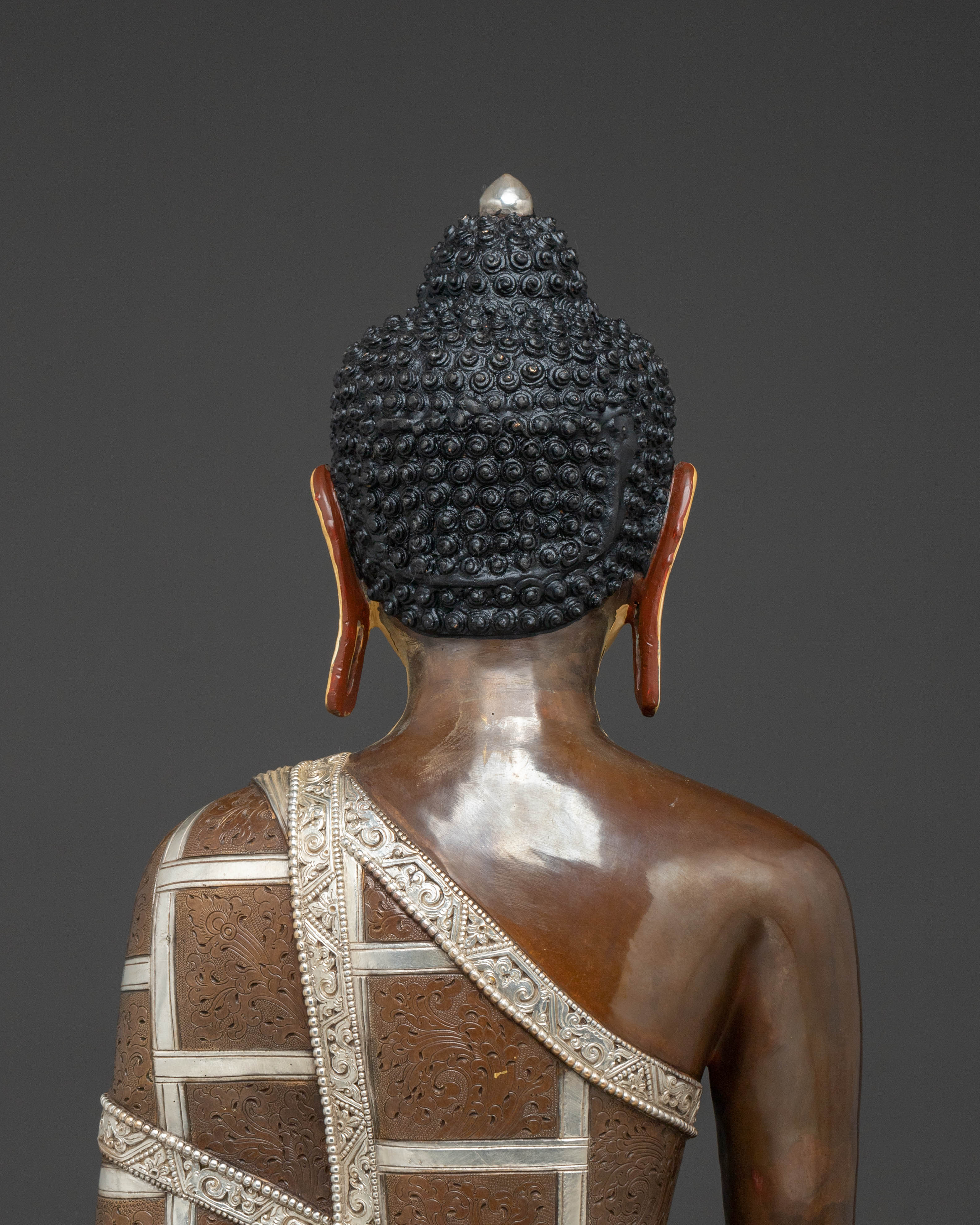 Shakyamuni Buddha: Monastic Golden Figurine