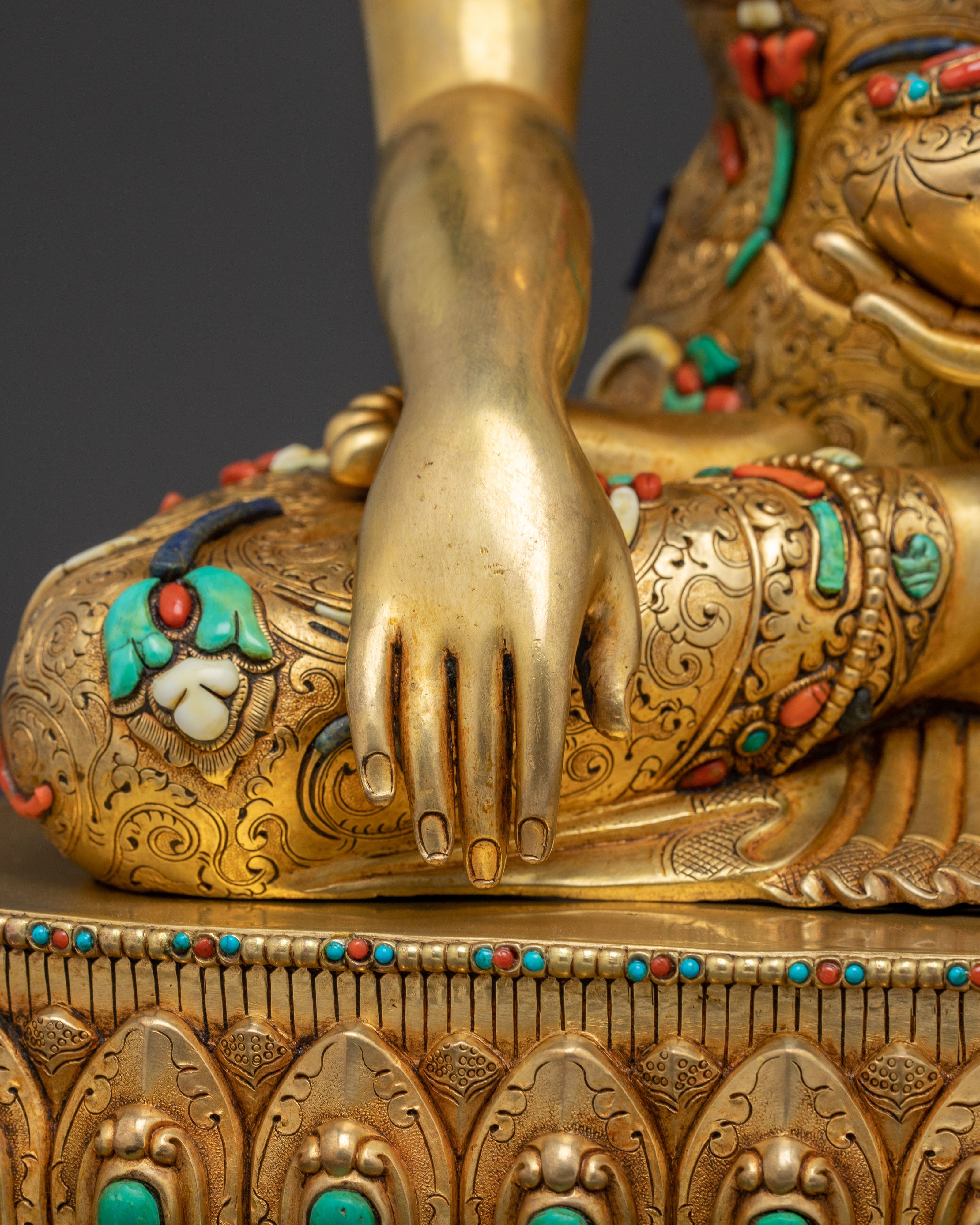 Blessing Shakyamuni Buddha Statue | Gilded Masterpiece