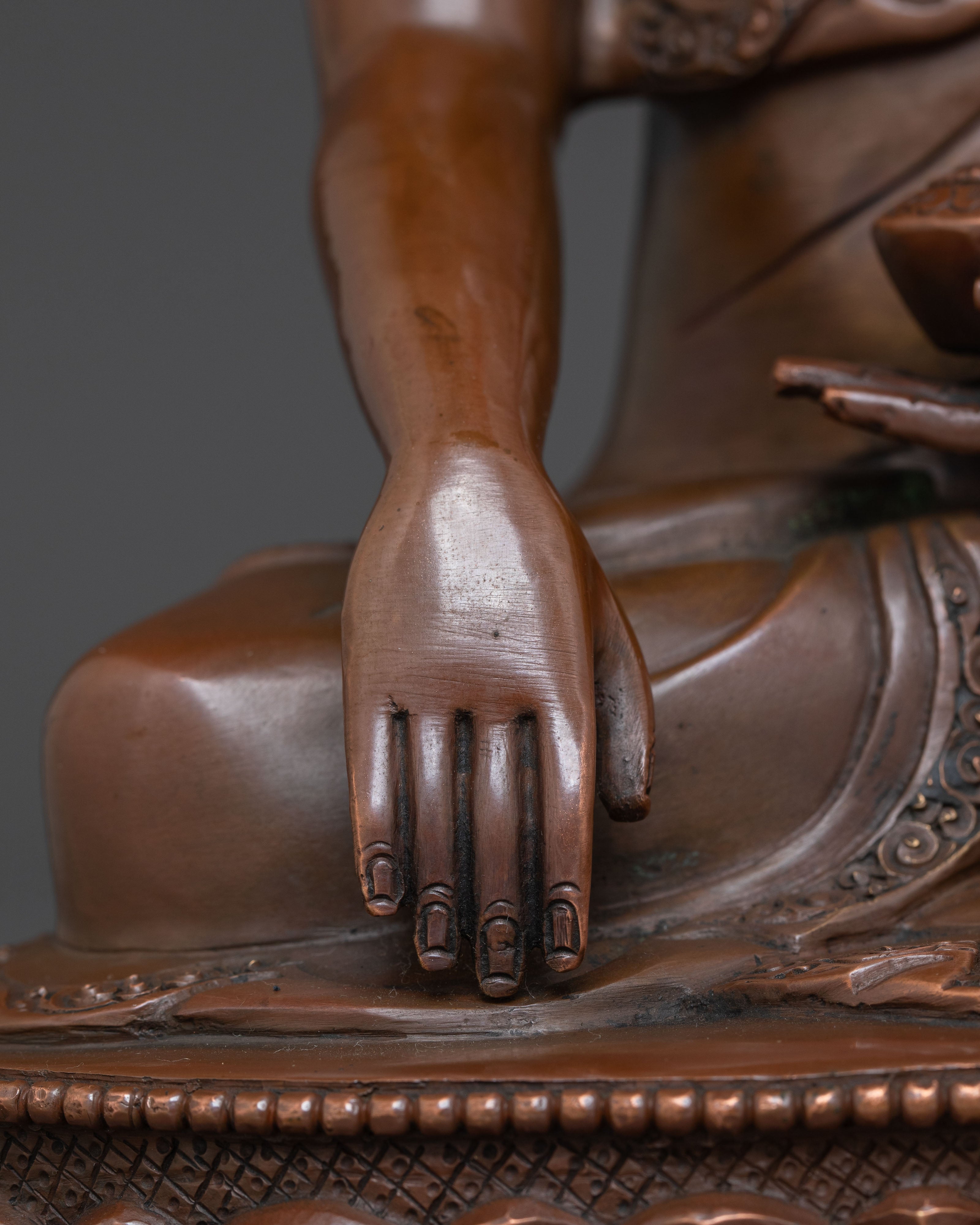 Handcrafted Guru Shakyamuni Buddha Statue