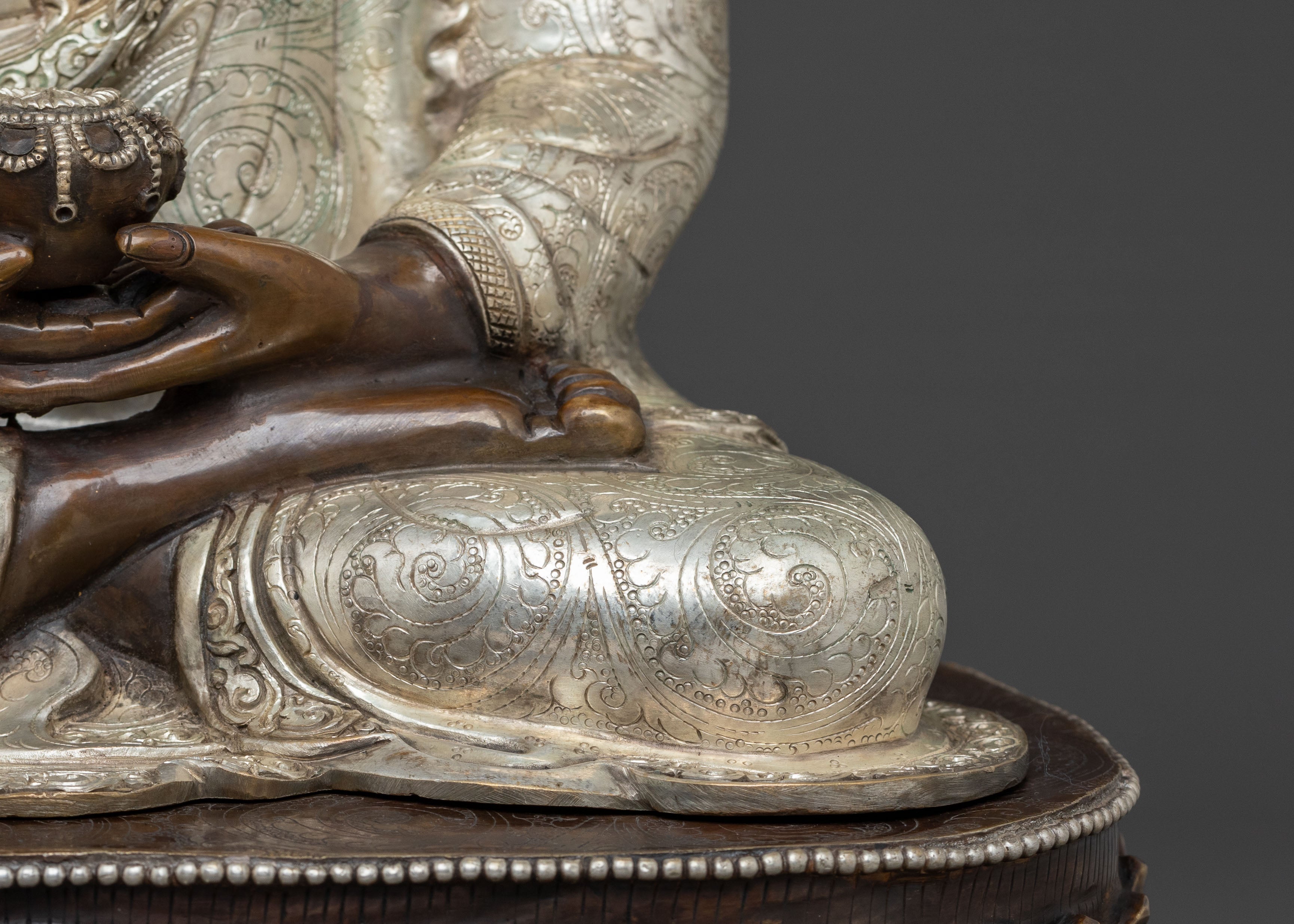 Amitabha Buddha Statue | Infinite Light Figurine