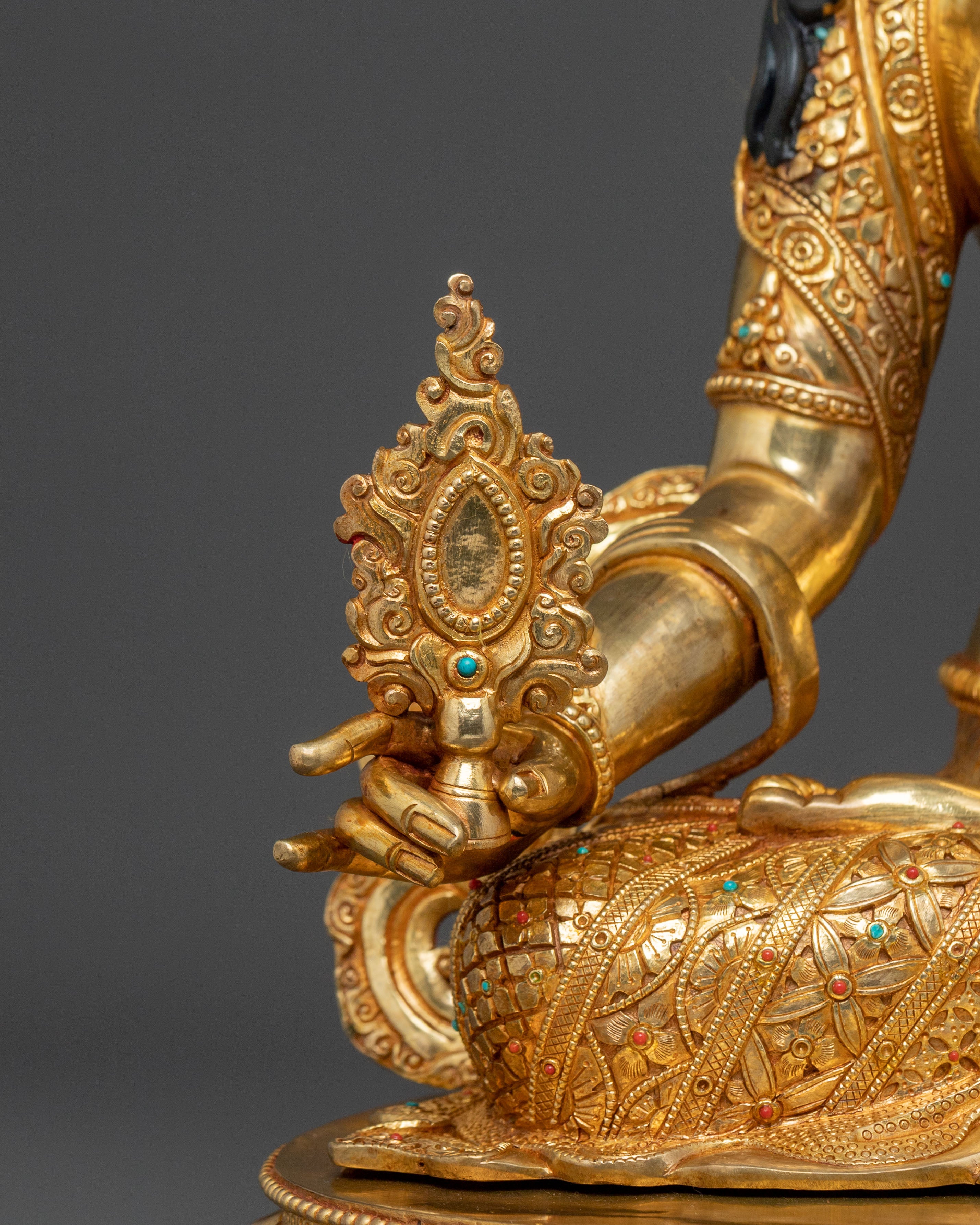 Dukar Divine Sculpture | Meditation Decor