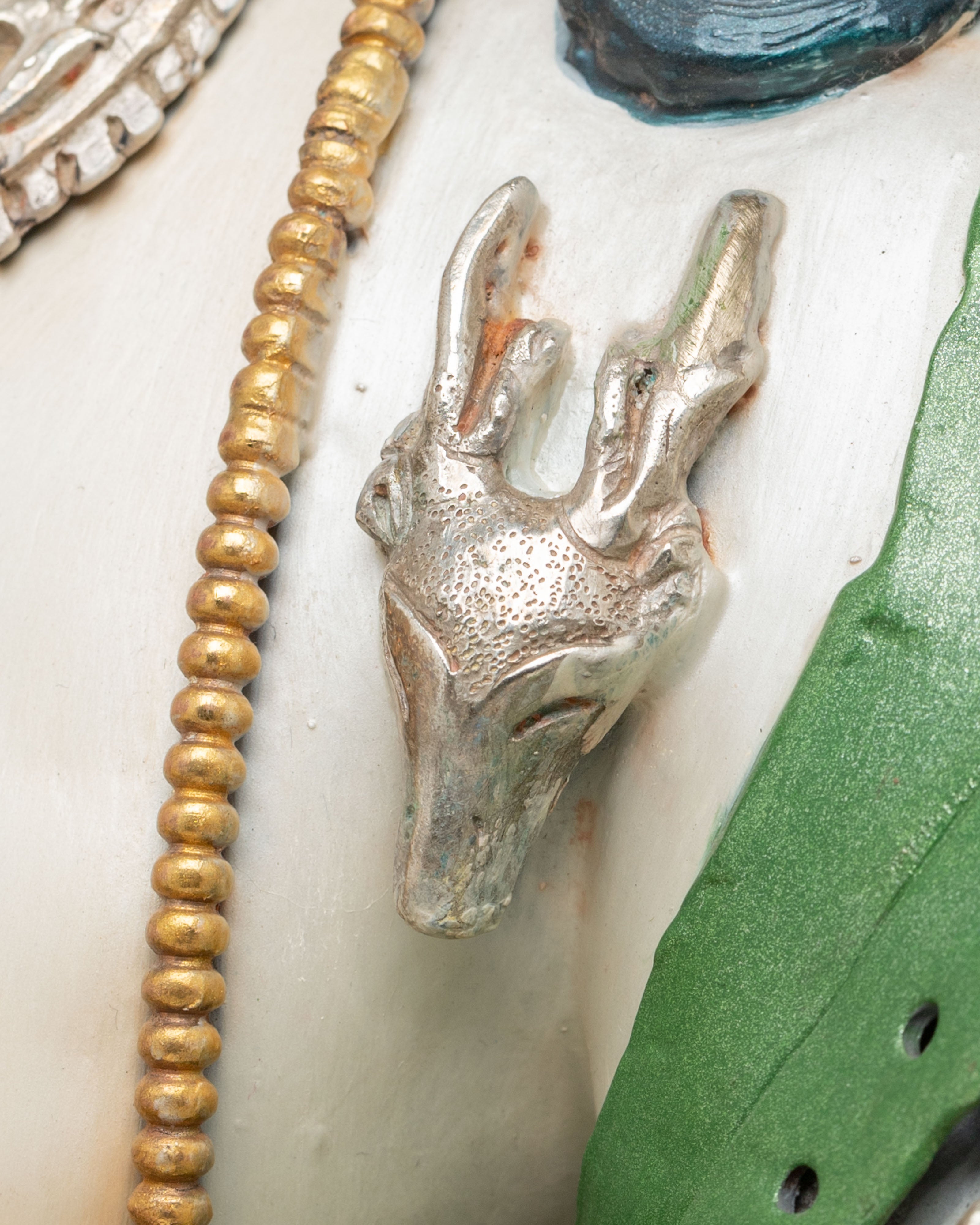 Divine Figurine of Chenrezig | Symbol of Compassion