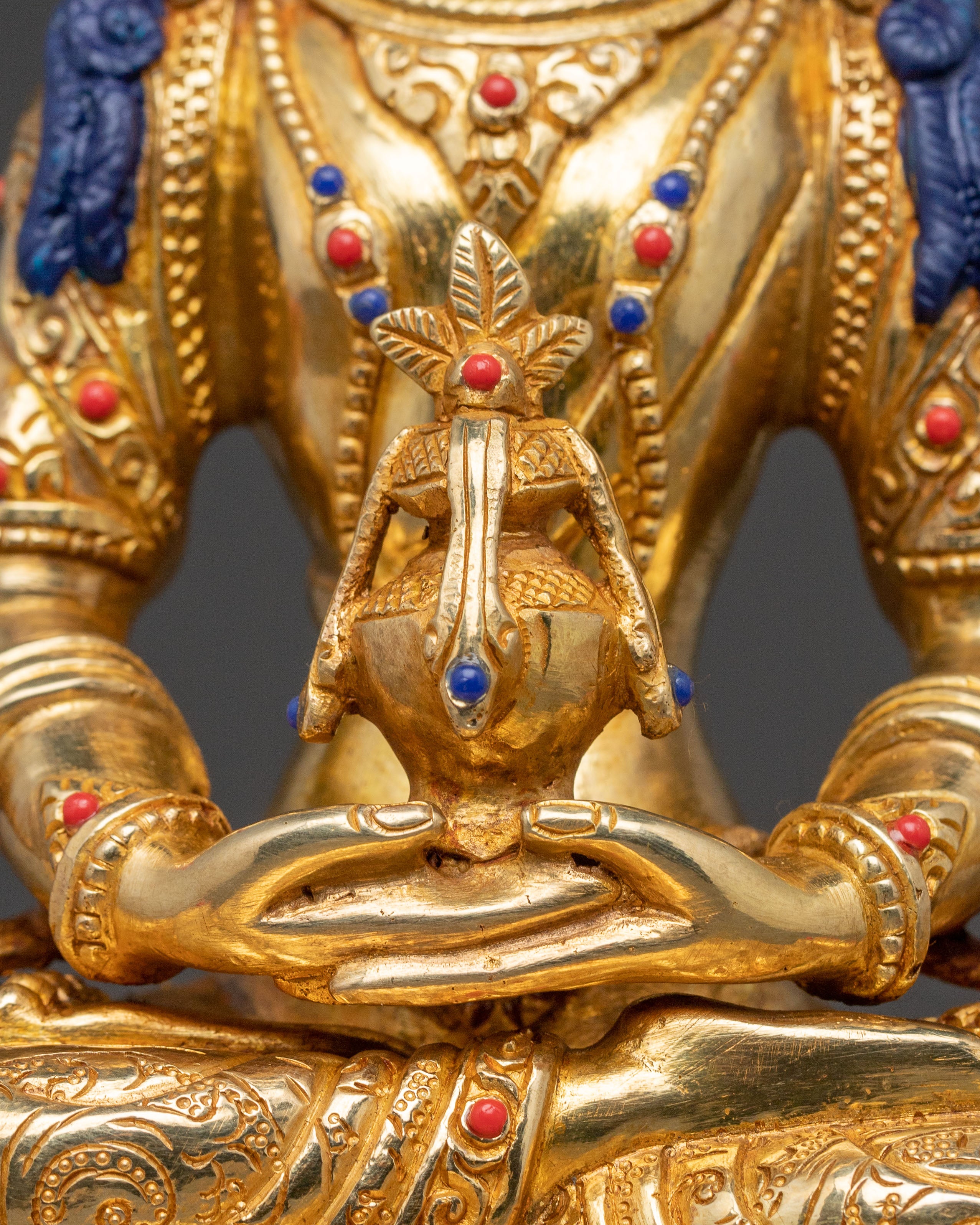 Amitayus Buddha Statue: Sacred Figure for Decor