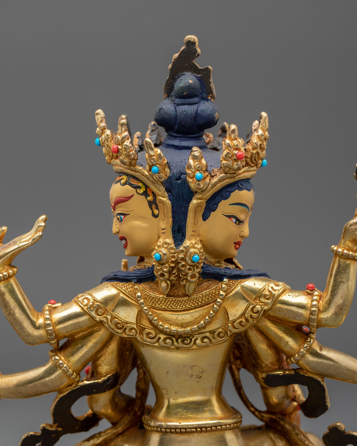 Namgyalma Statue: Sacred Figure for Purification Practice