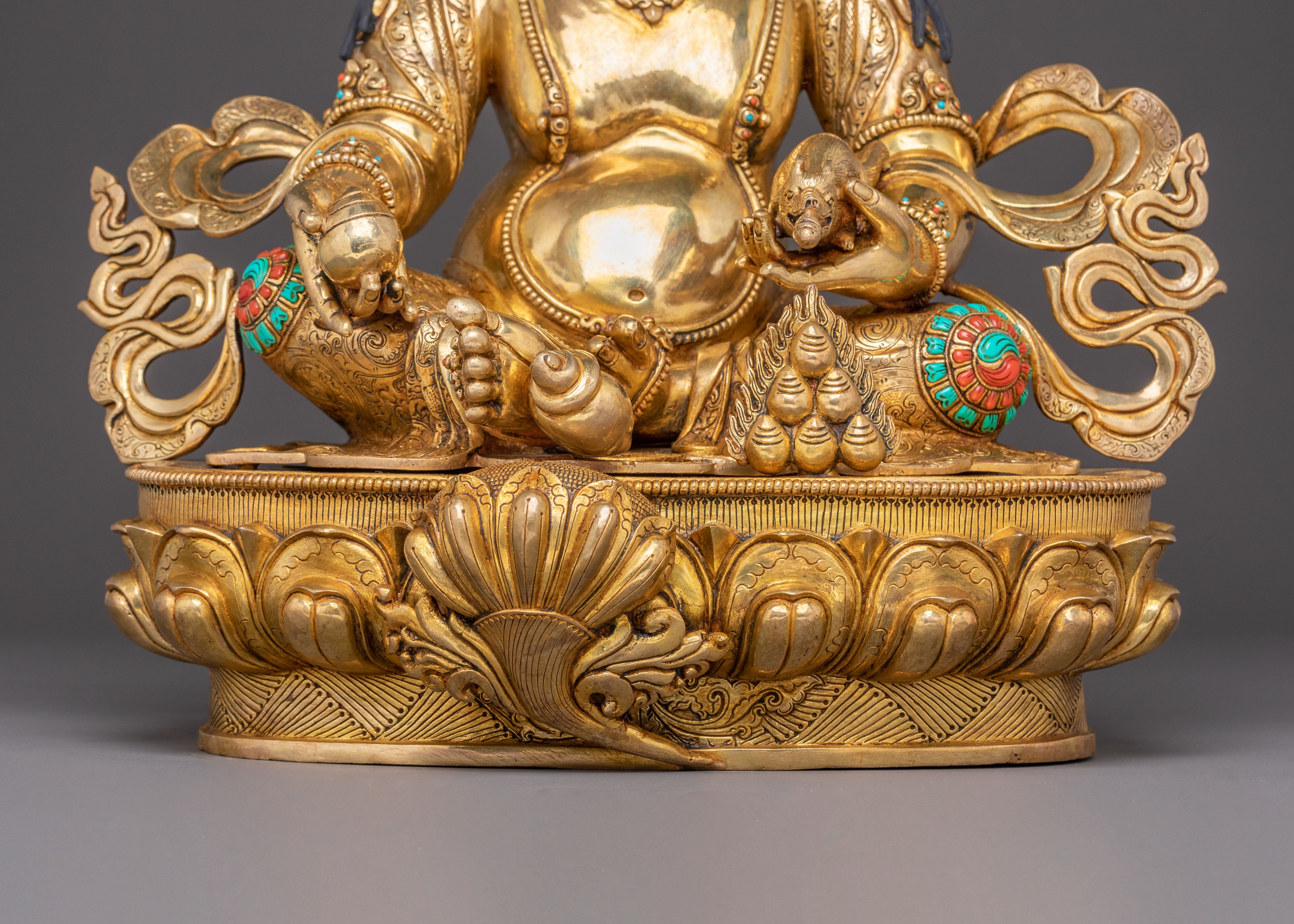 Buddhist Wealth Icon Dzambhala | The Embodiment of Prosperity