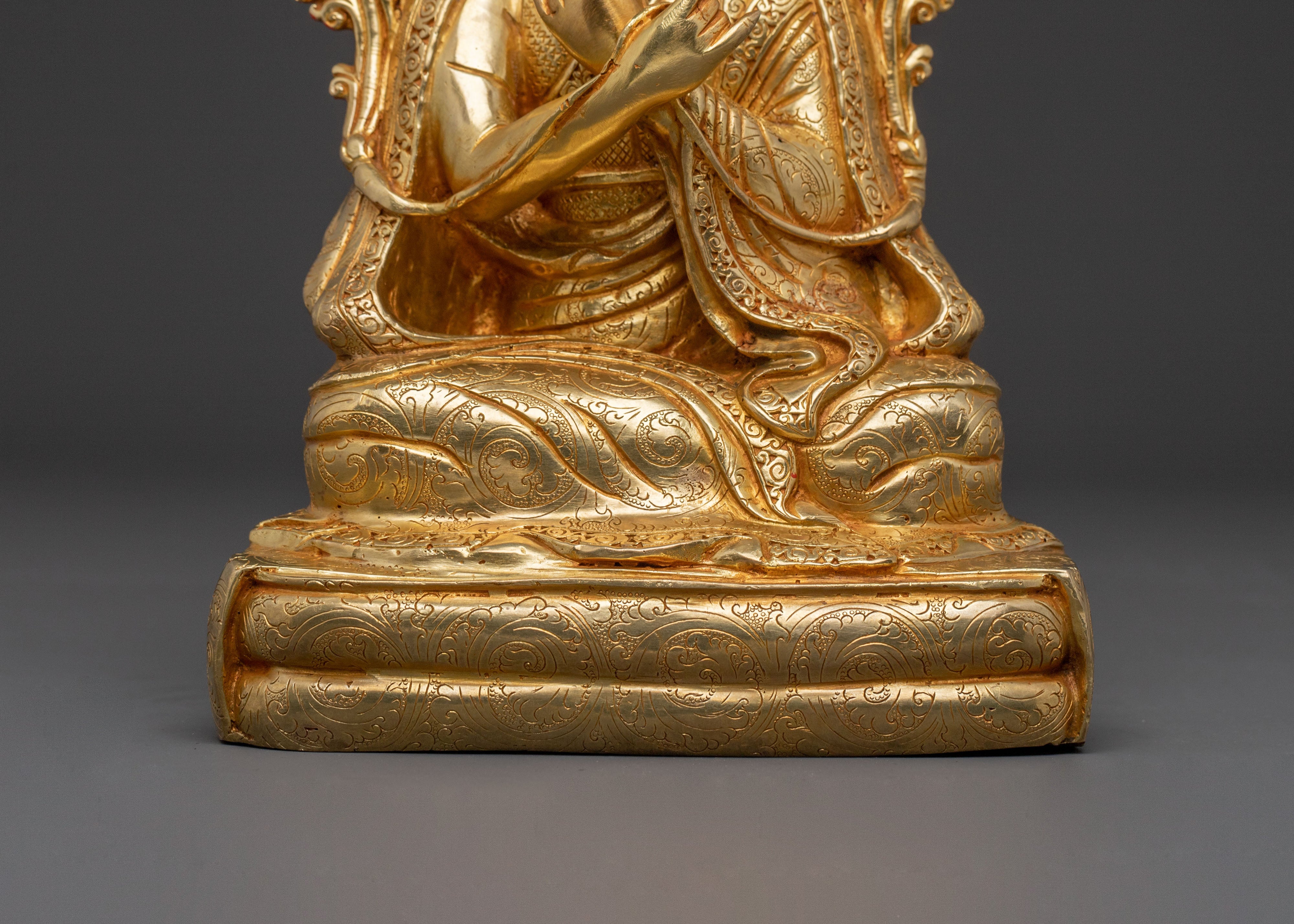 16th Karmapa Traditional Statue– Handcrafted Copper Sculpture
