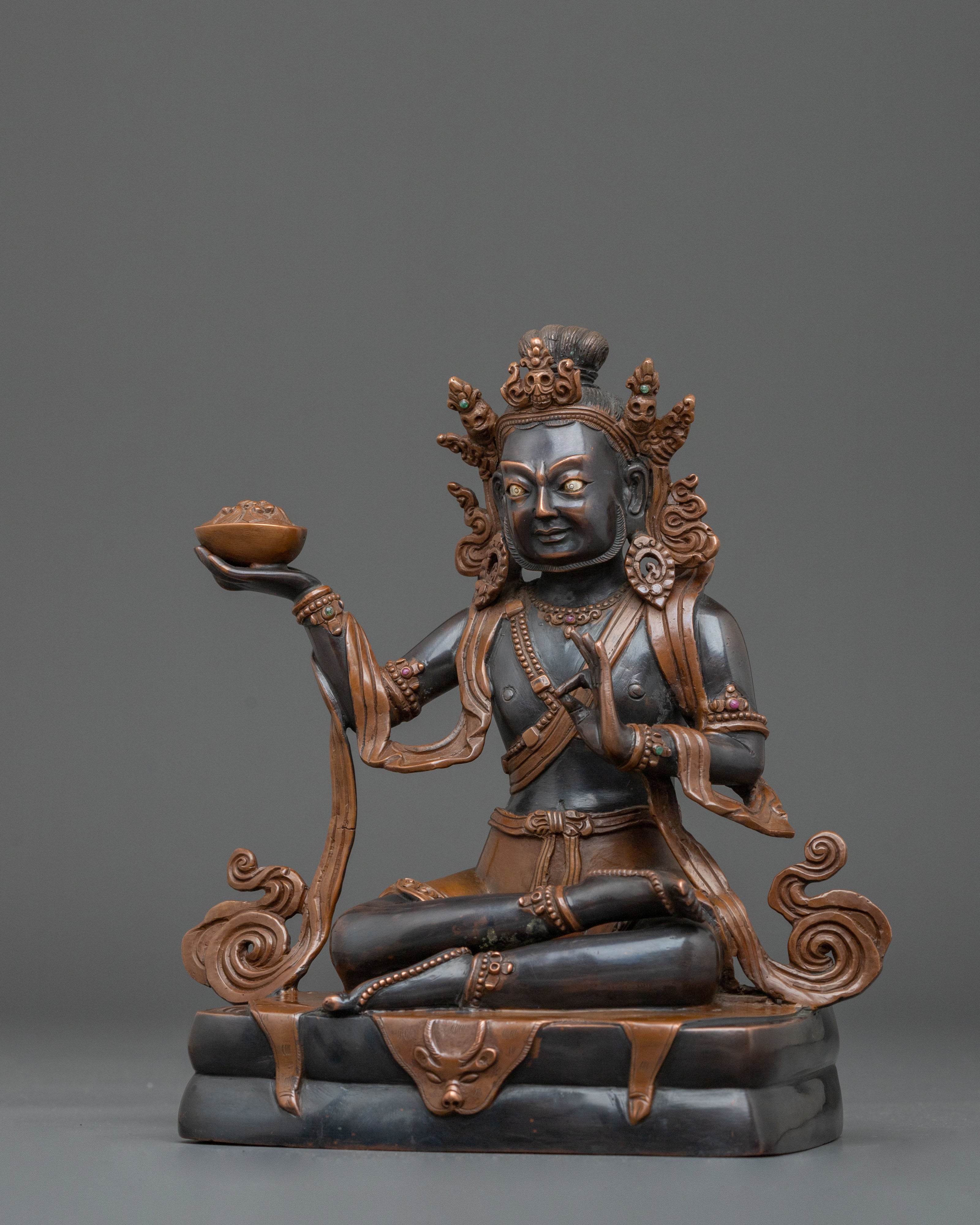Tibetan Buddhist Master Naropa Statue: Spiritual Decor