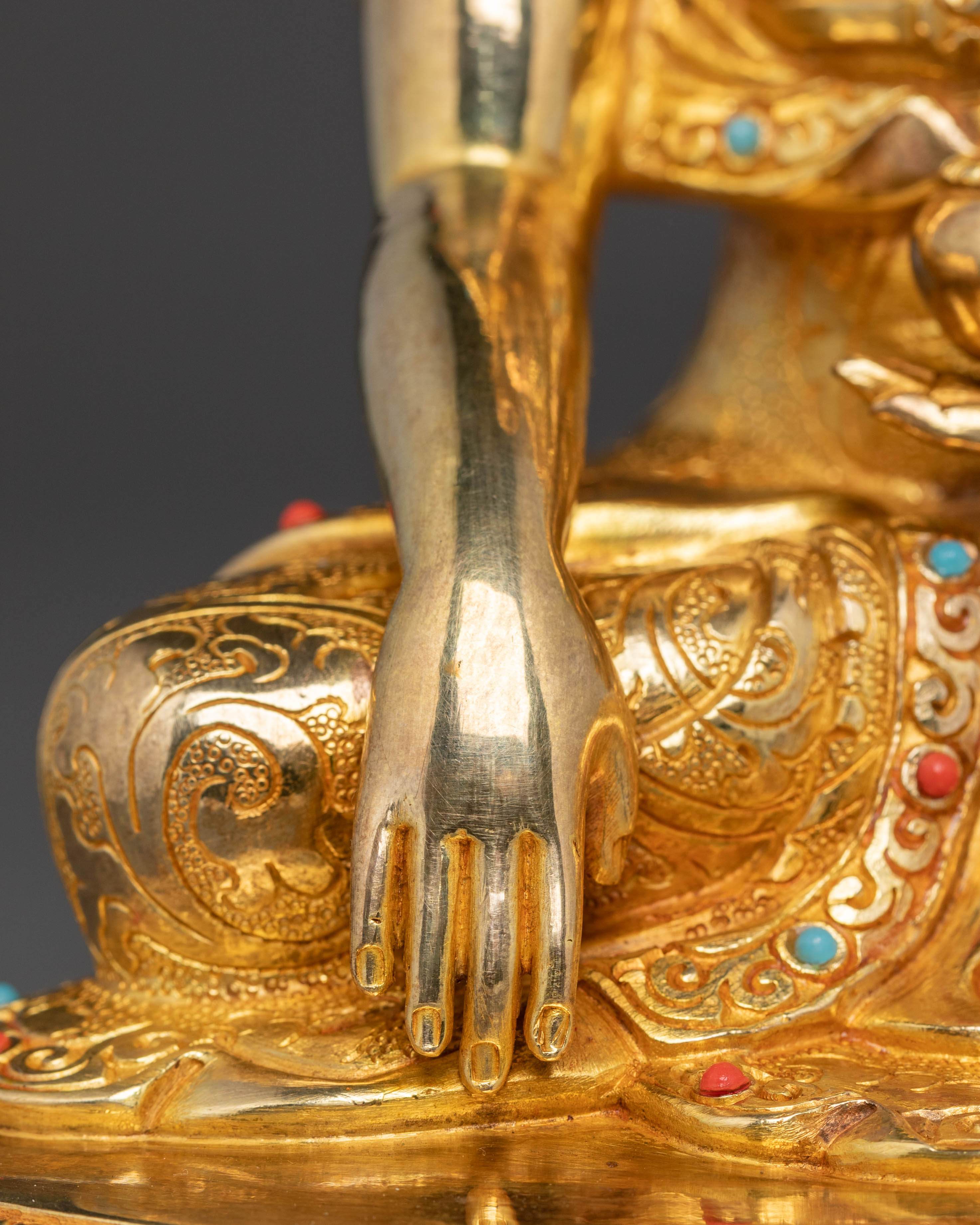 Golden Statue of Dharma Guru Shakyamuni