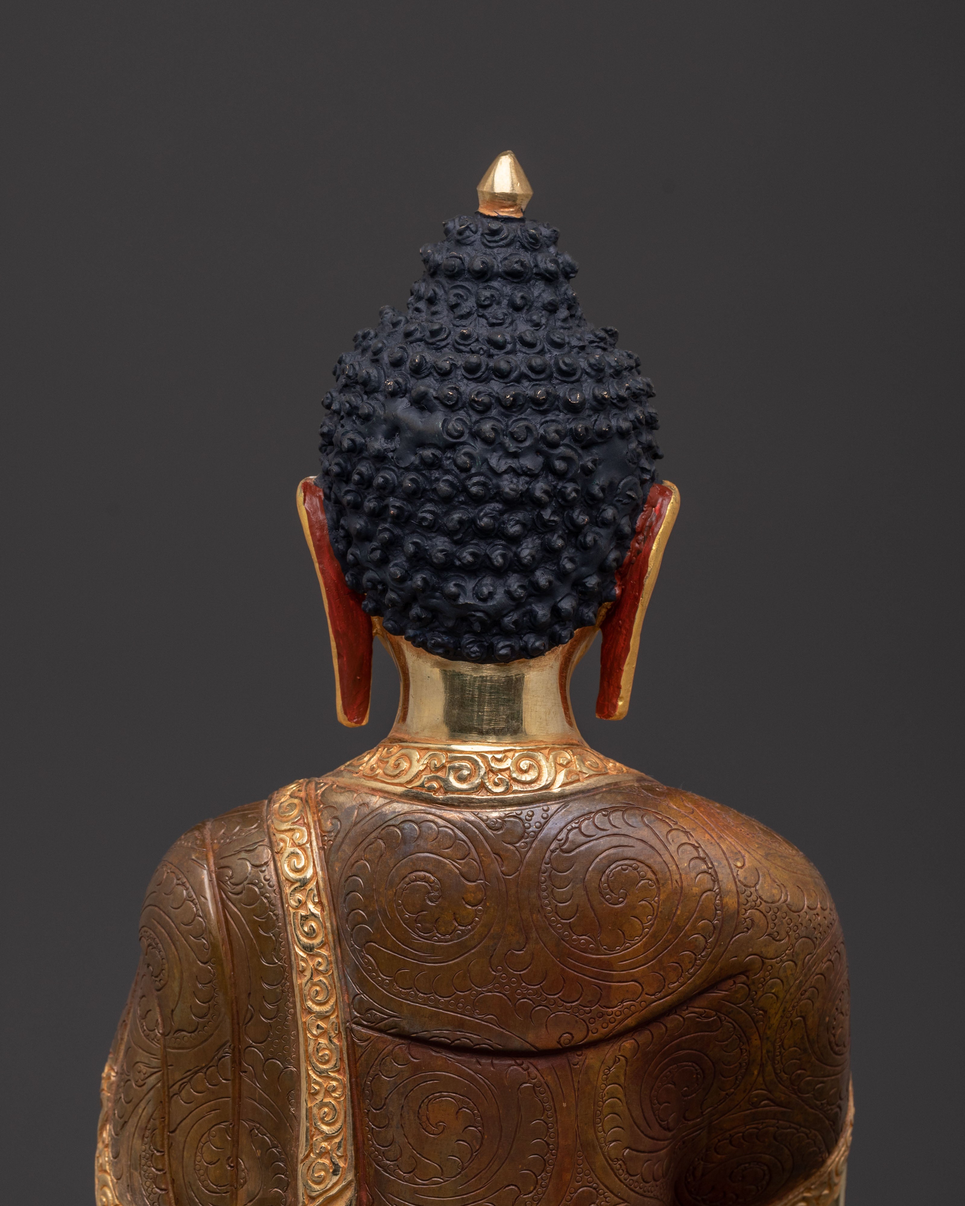 Shakyamuni Buddha Statue in Serene 24k Gold