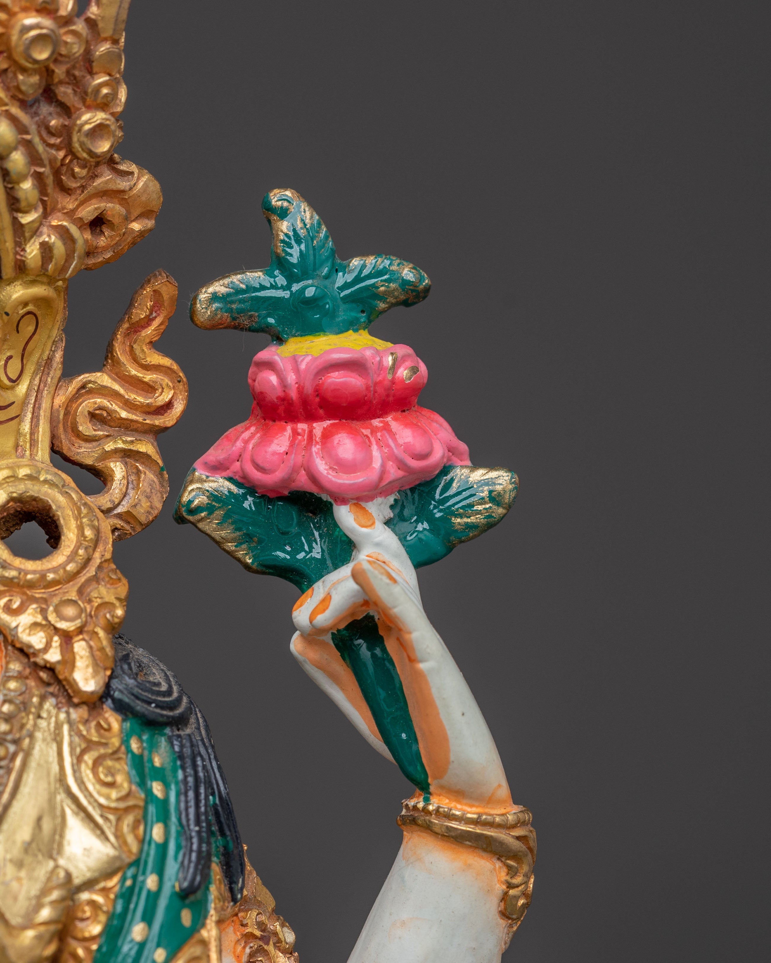 Blessings Statue of Chenrezig – One with Unwavering Eye