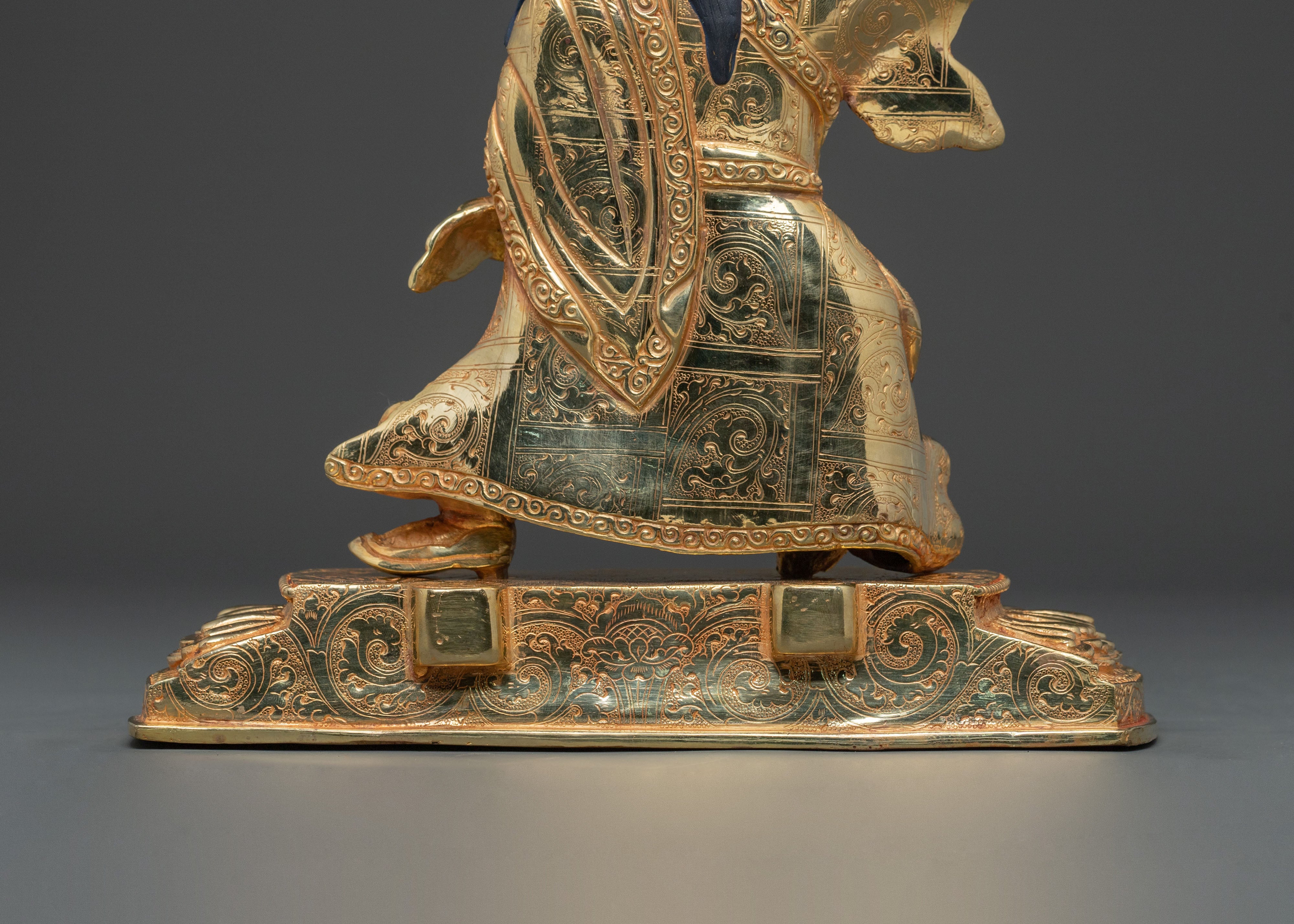 Standing Guru Rinpoche Divine Sculpture | Home Decor