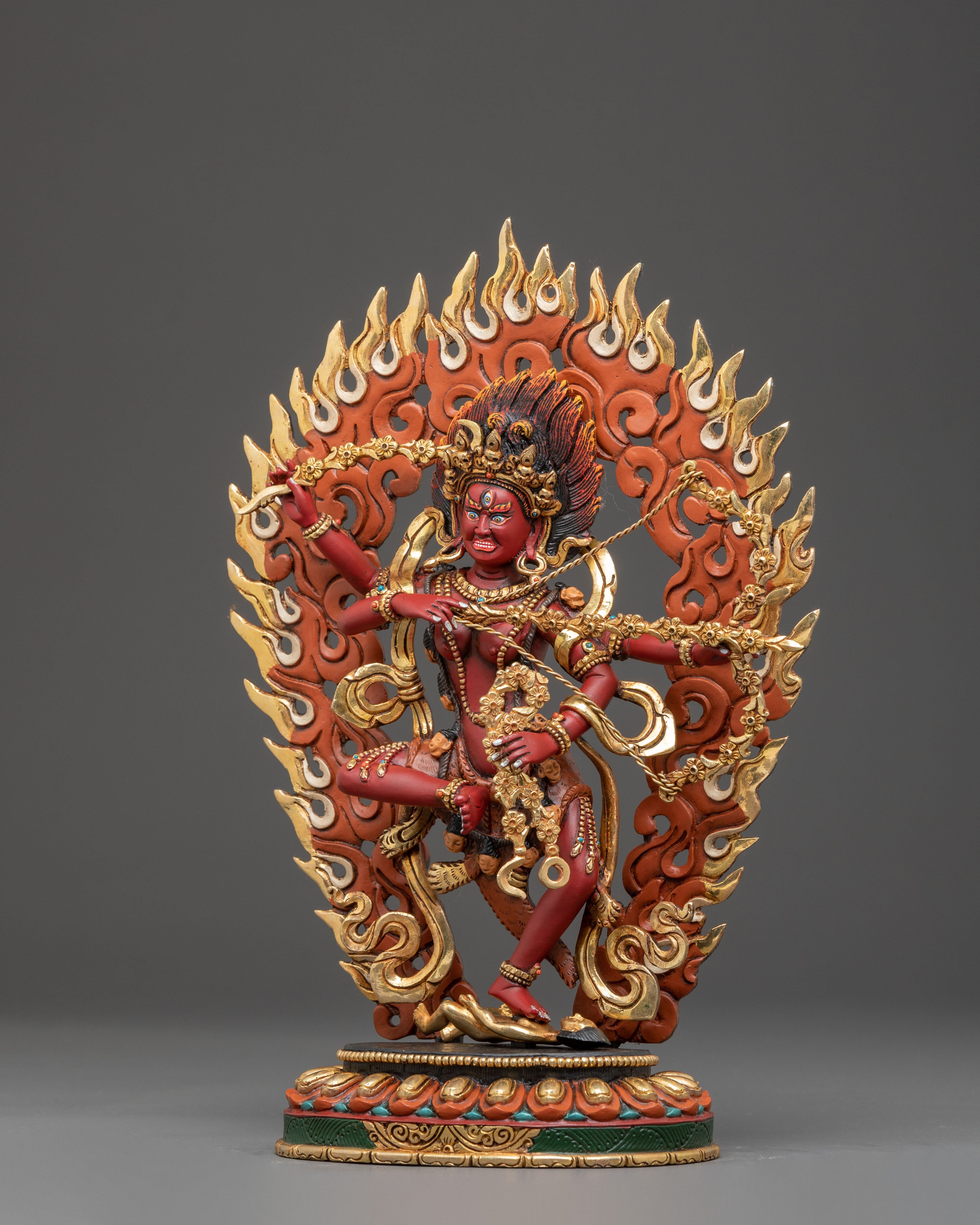 Goddess Kurukulla Statue: The Powerful Enchantress