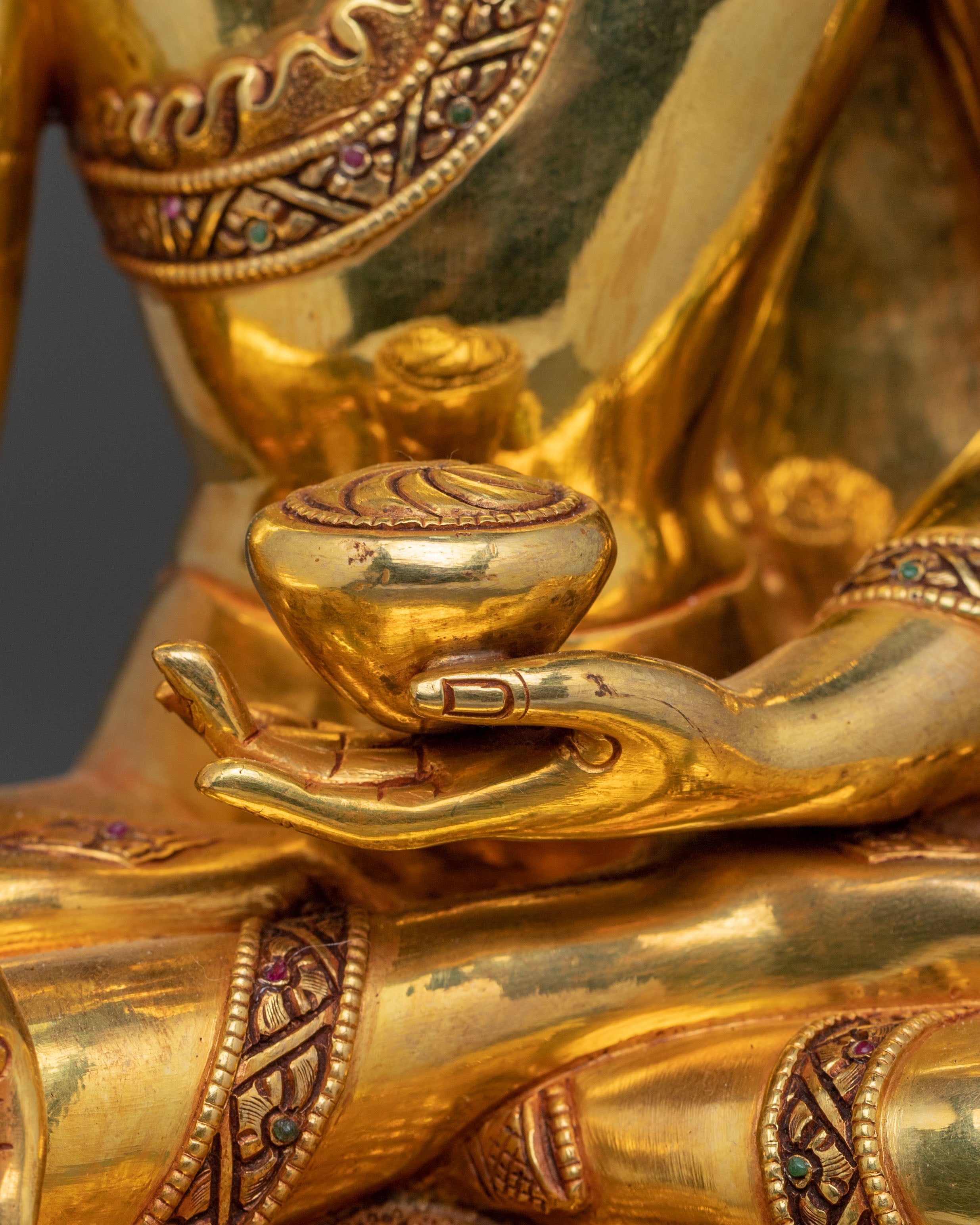 Shakyamuni Buddha Spiritual Statue | Calm Serenity