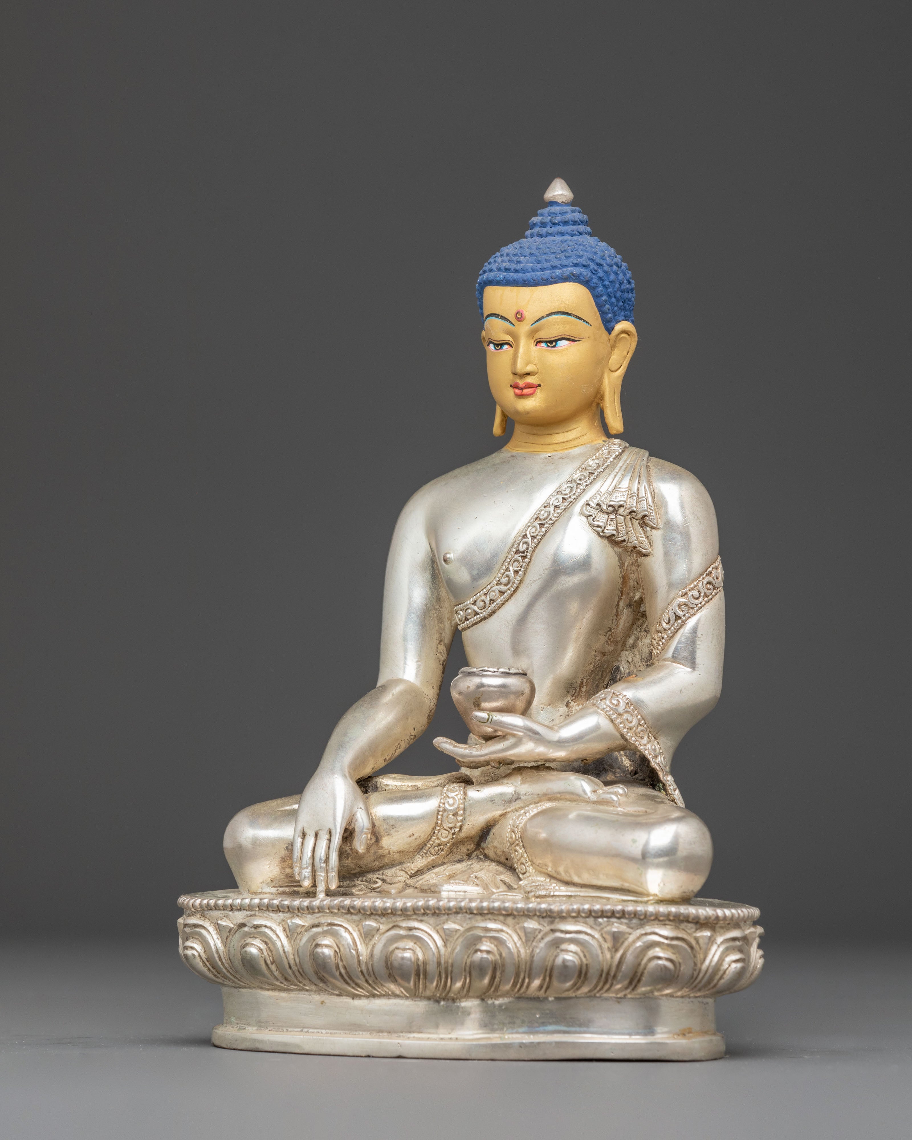 Handcrafted Gautama Buddha Statue: Founder of Buddhism