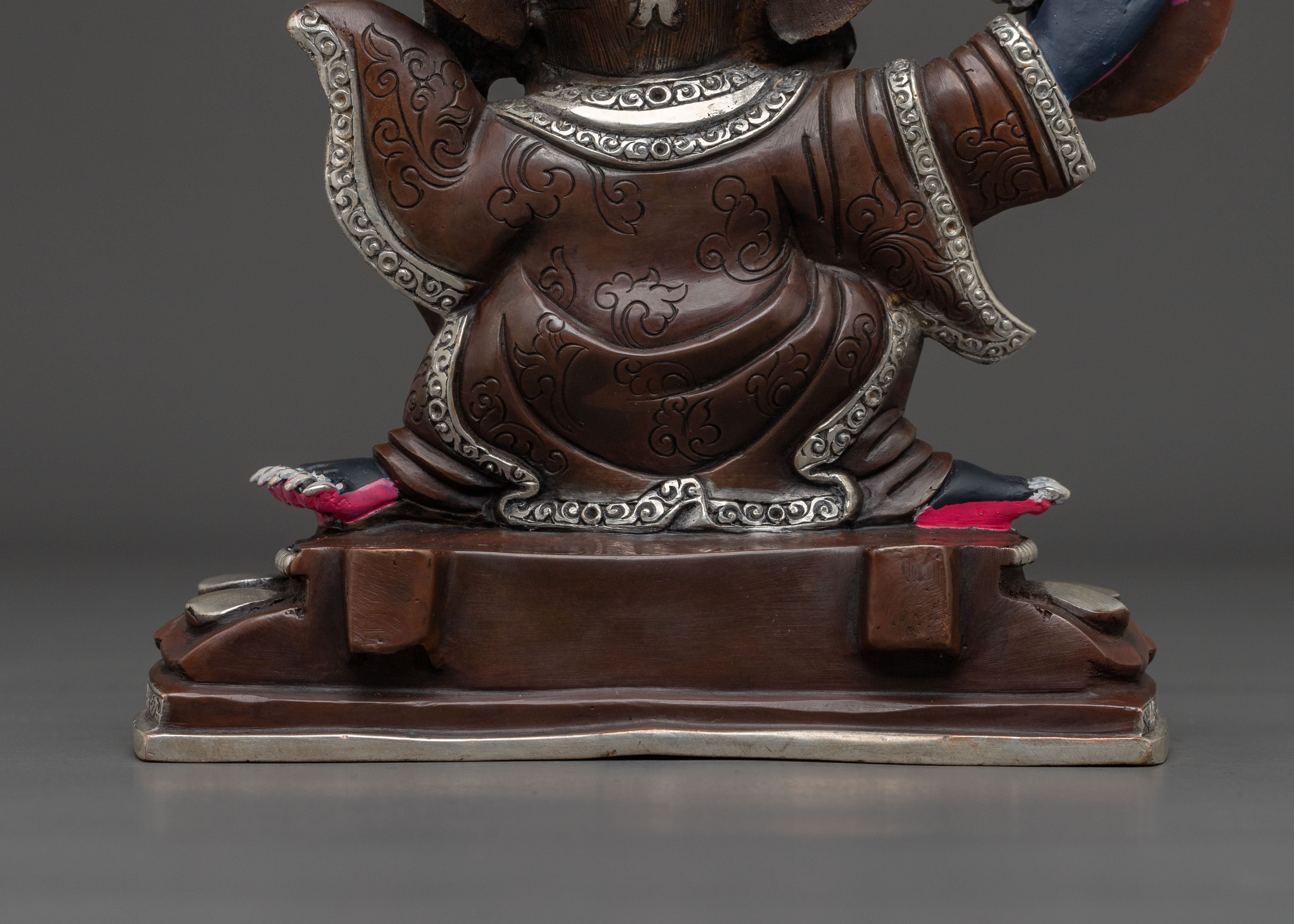 Nepalese Handmade Mahakala Bernakchen Statue