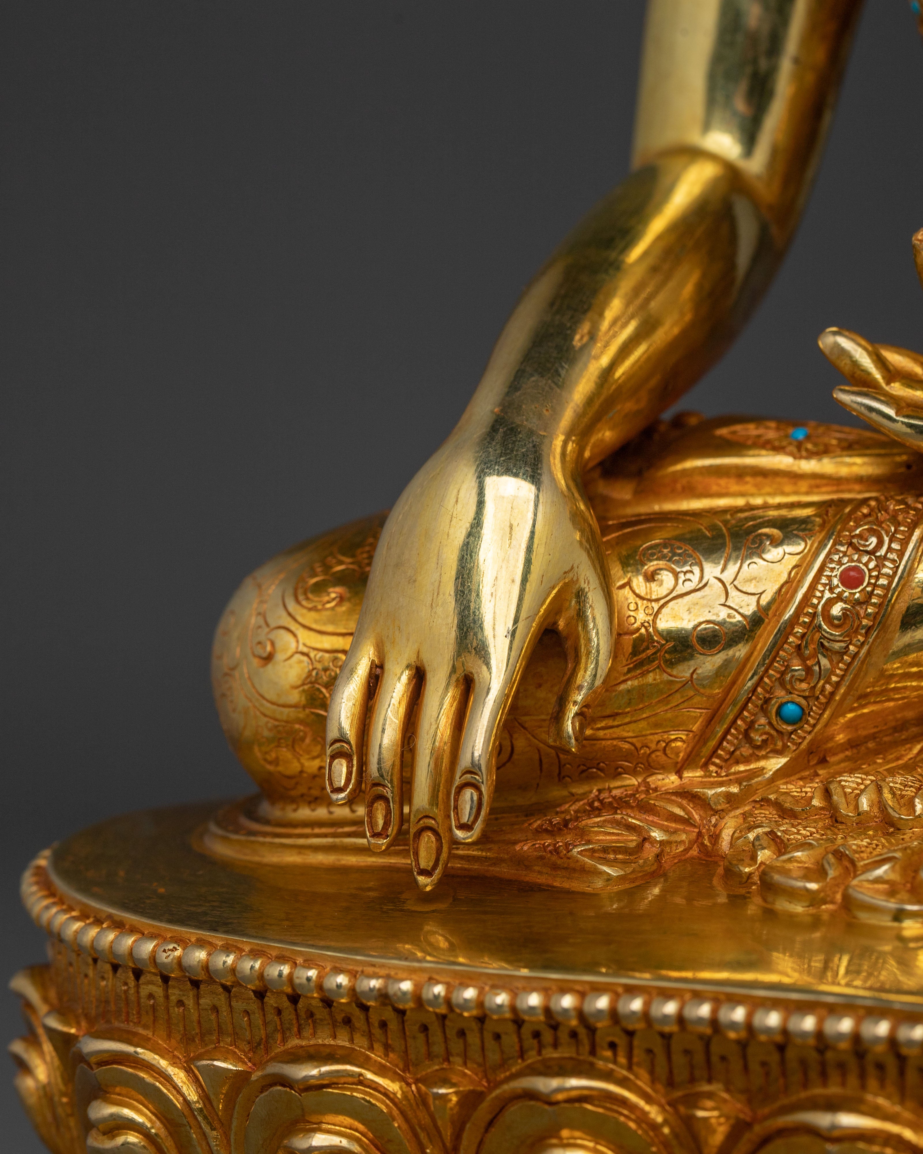 Gautama Shakyamuni Buddha Statue | Sacred Altar Decoration