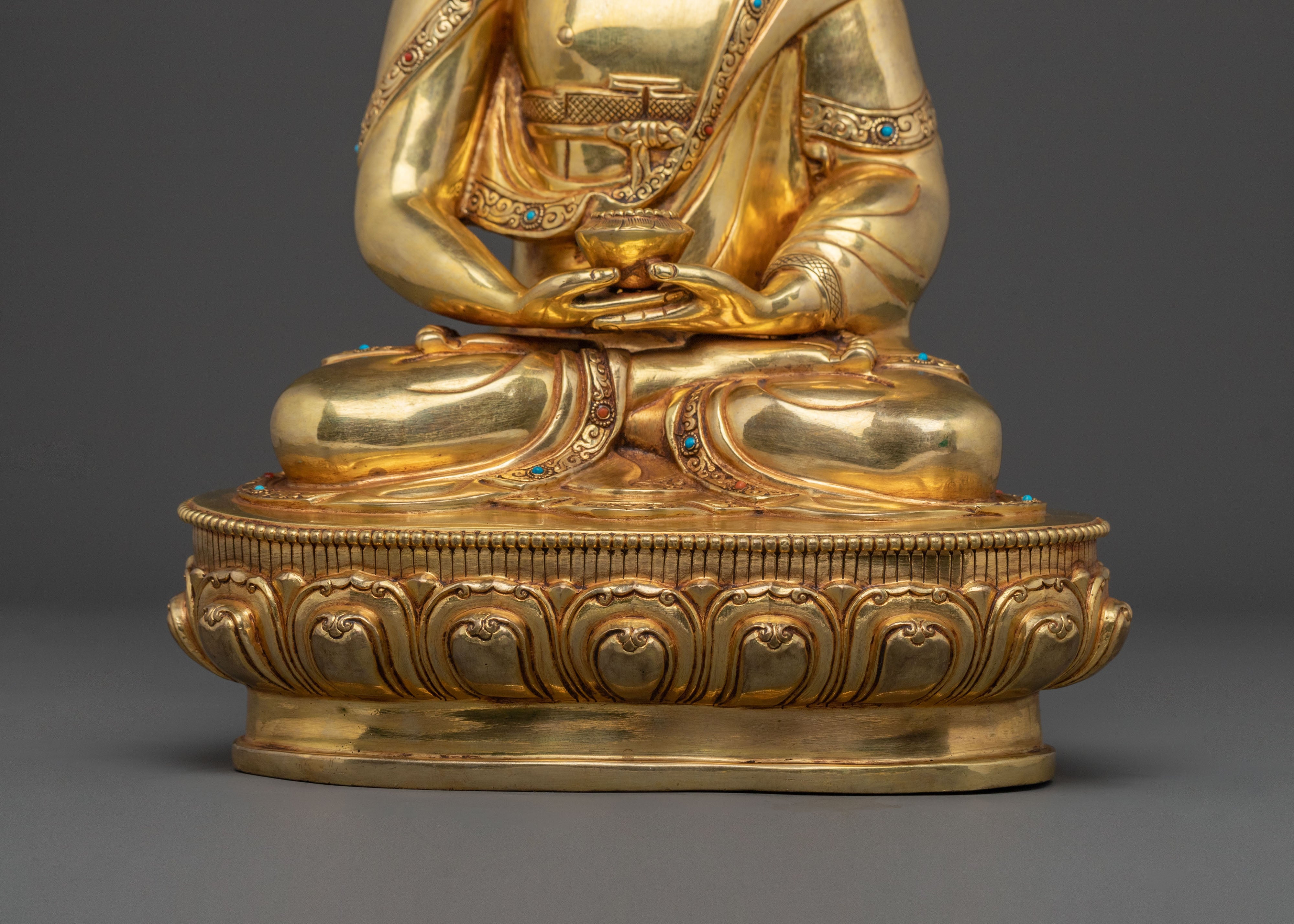 Amitabha Buddha: Pure Land Meditation Statue