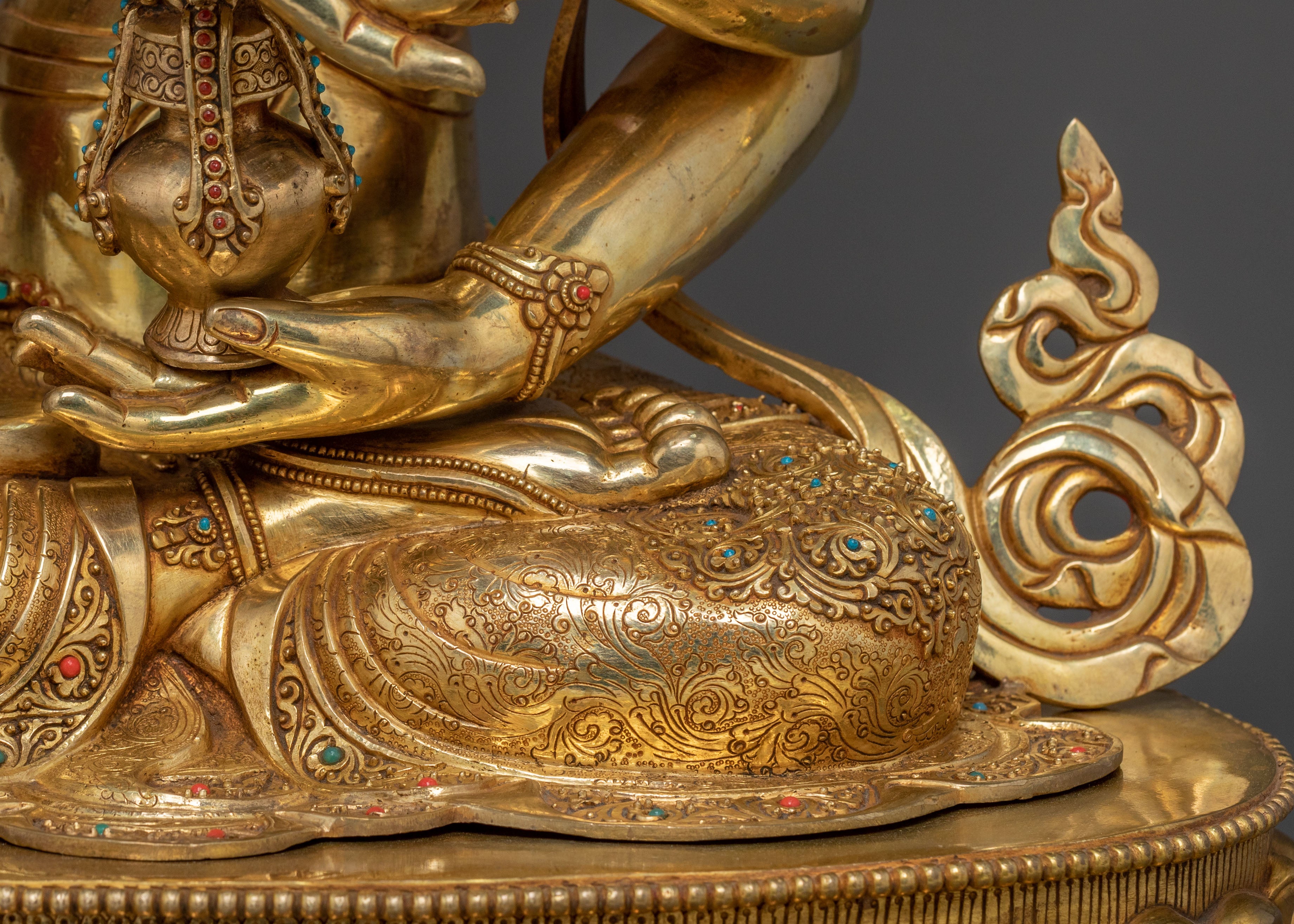 Ushnisha Vijaya Namgyalma Statue | Home Decor