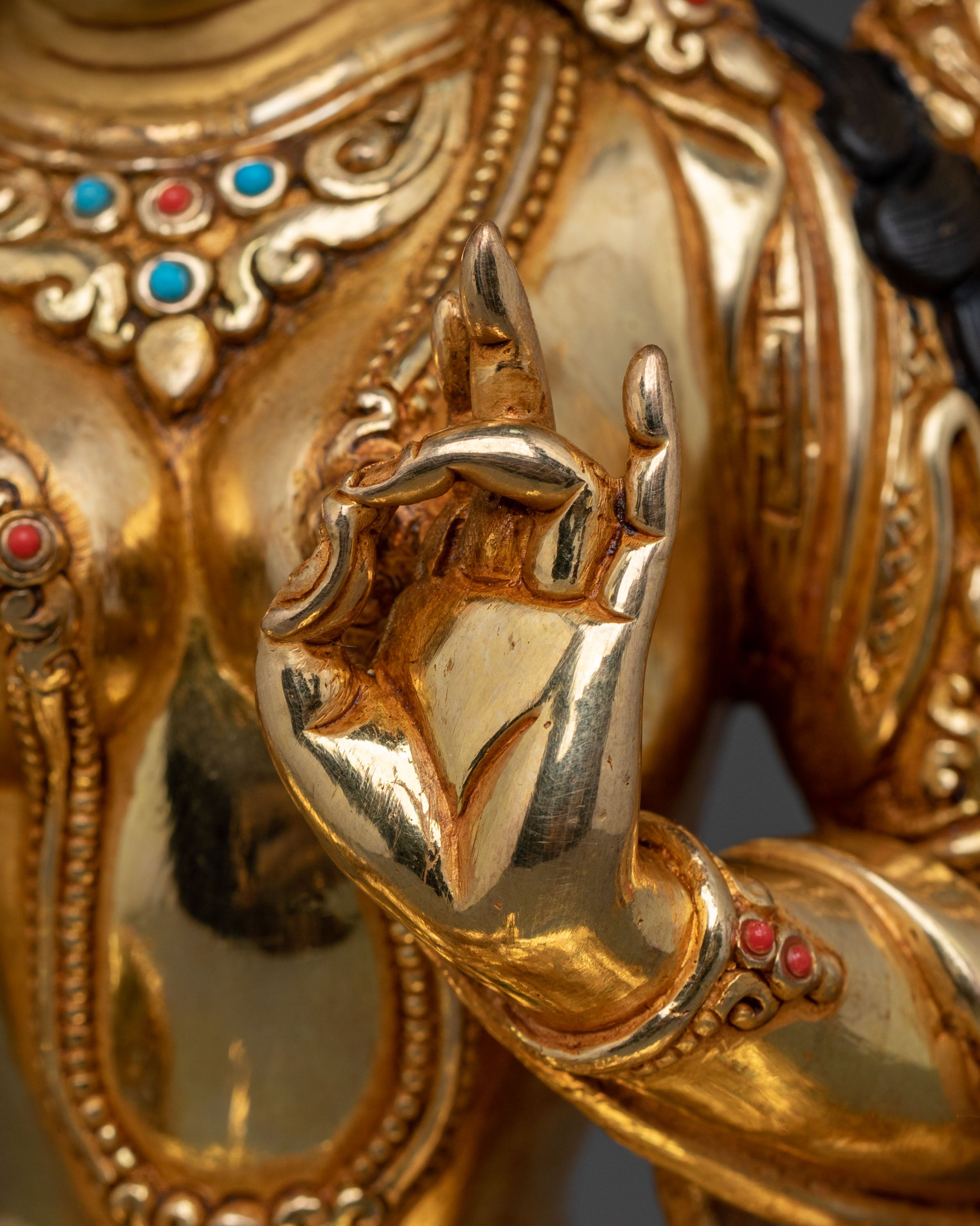 Green Tara Statue | Embodiment of Compassion