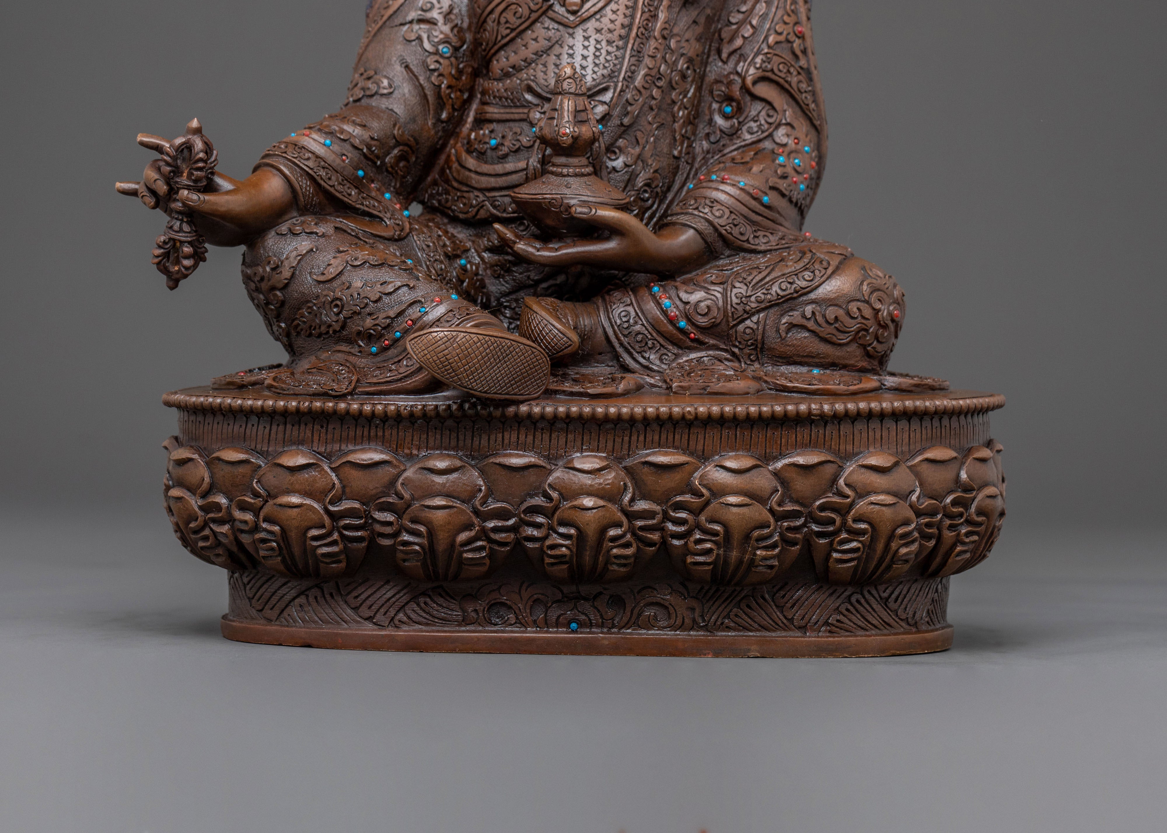 Guru Rinpoche Spiritual Statue | Supreme Master