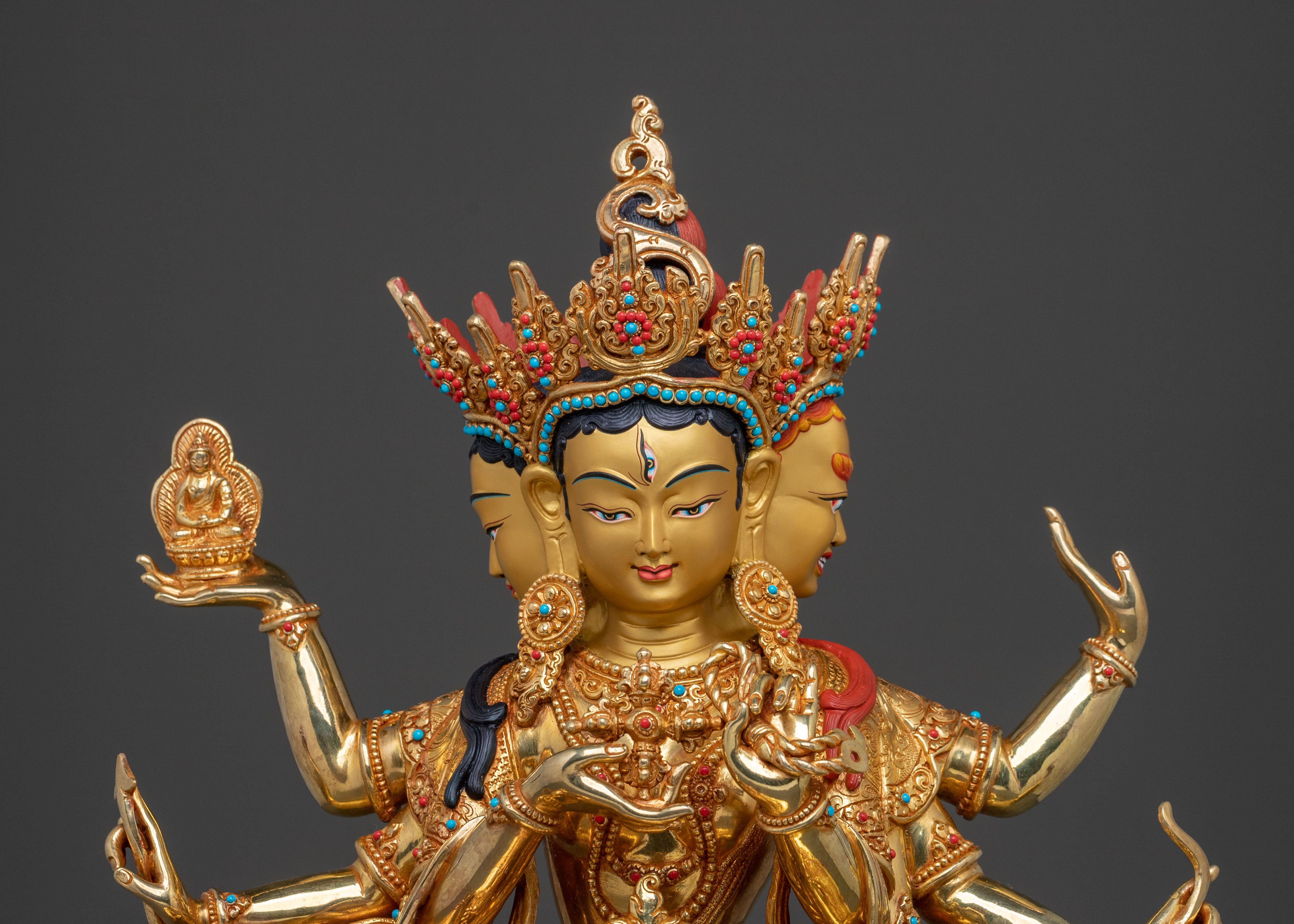 Namgyalma Bodhisattva: Figurine with Antique Finish