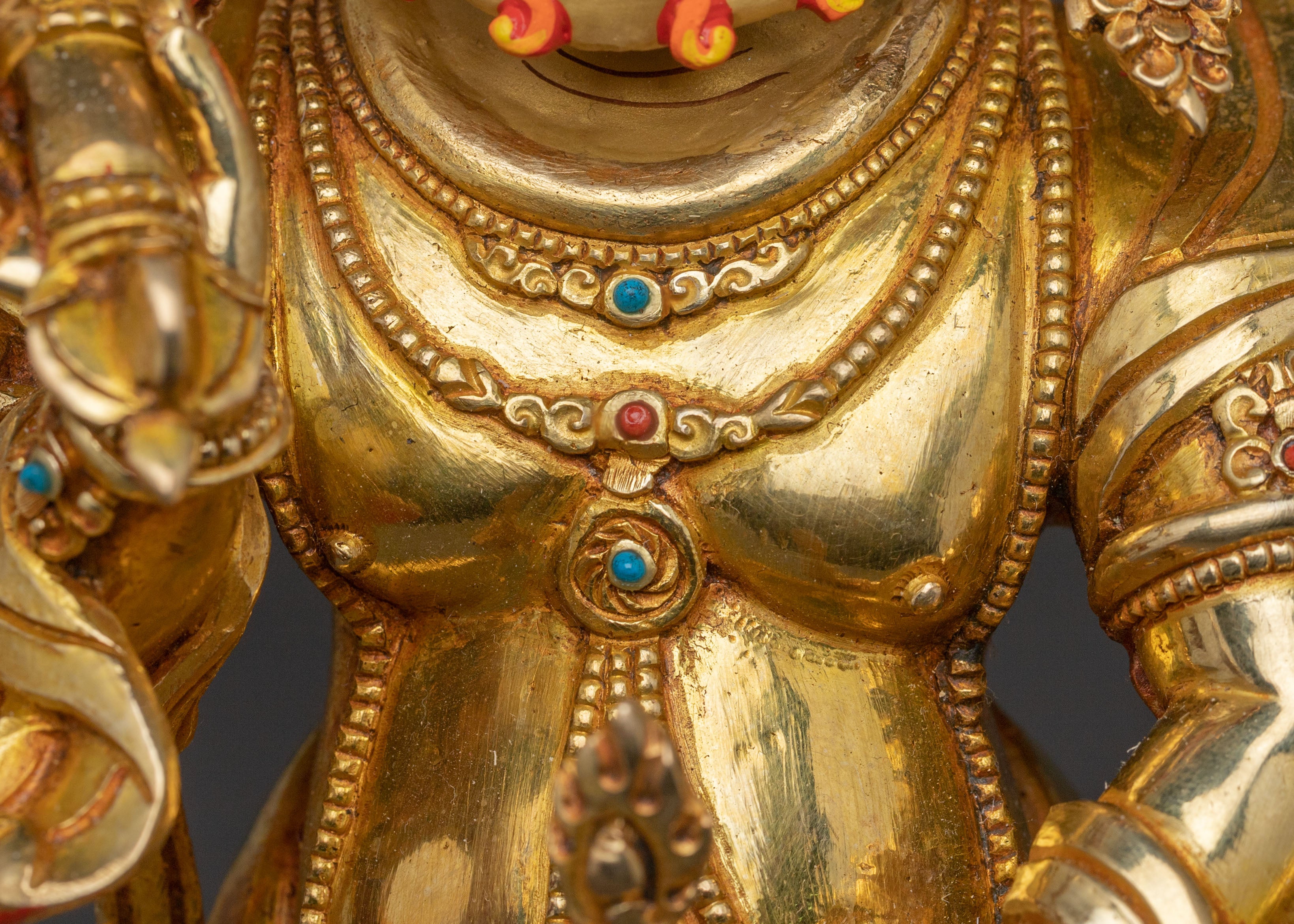 White mahakala Divine Statue