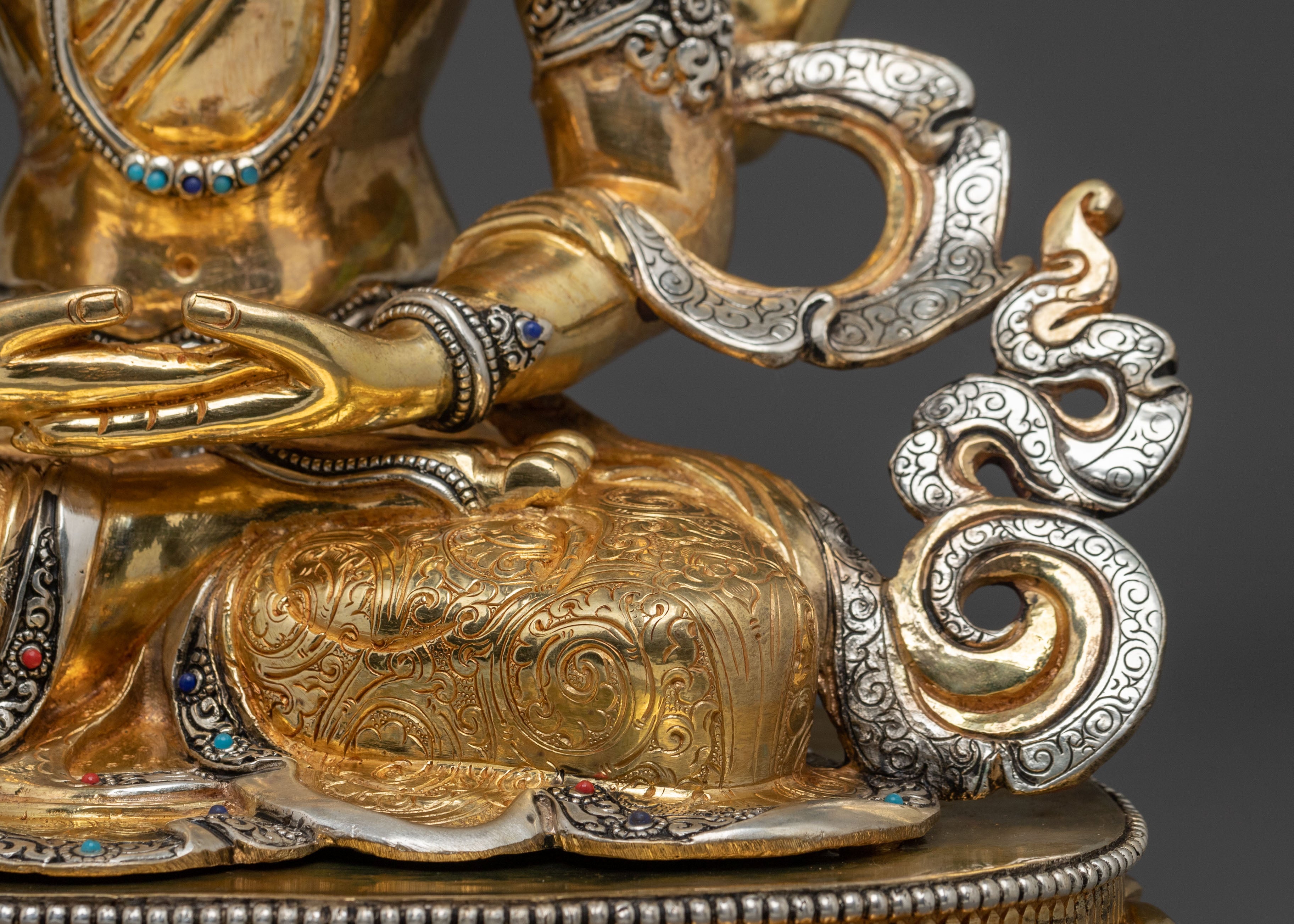 Prajnaparamita Statue | Perfection of Transcendent Wisdom