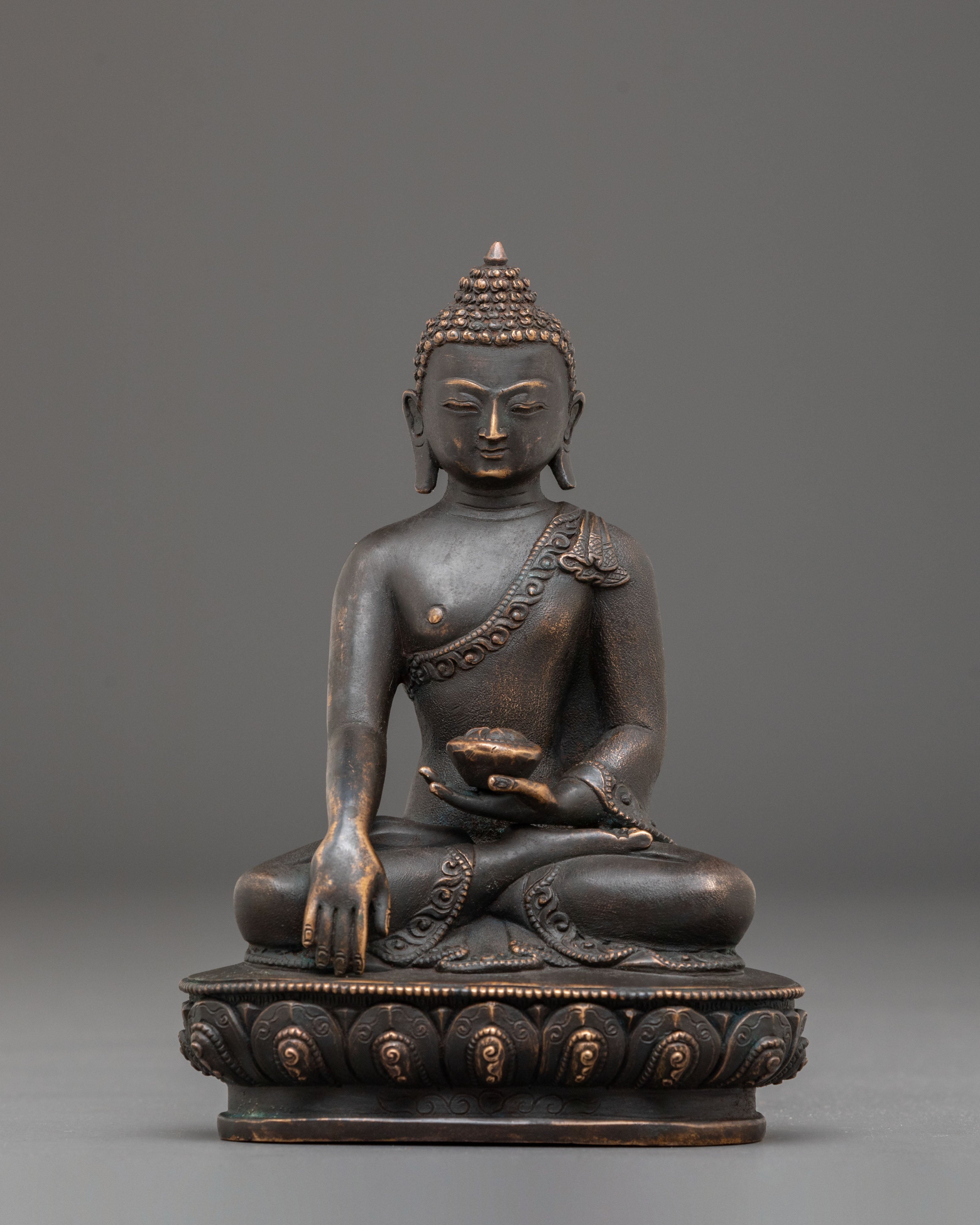 Shakyamuni Buddha Statue 