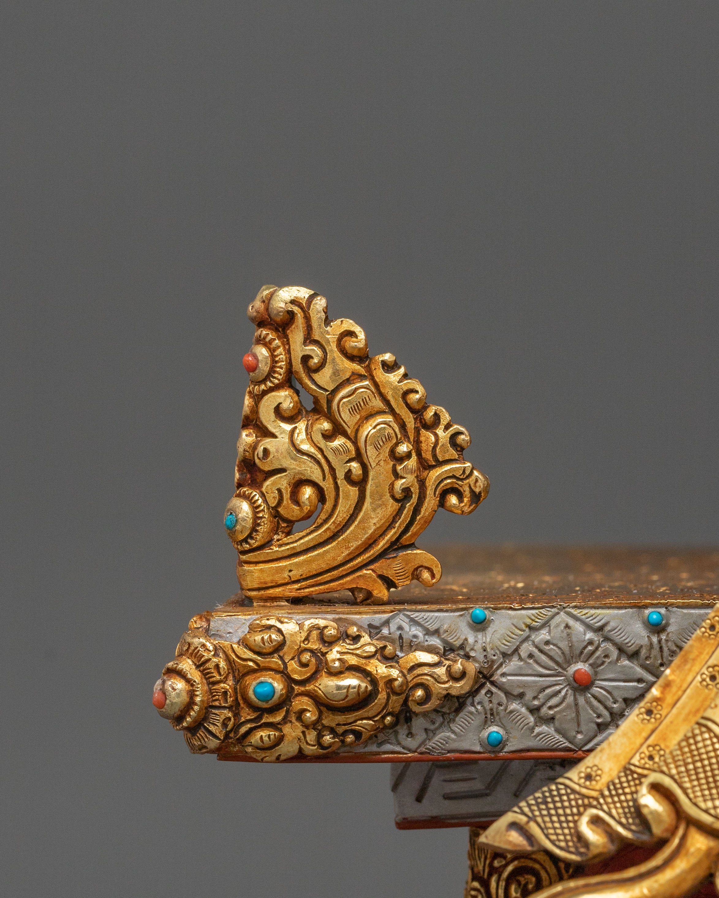 Maitreya Buddha Statue | Path to Enlightenment