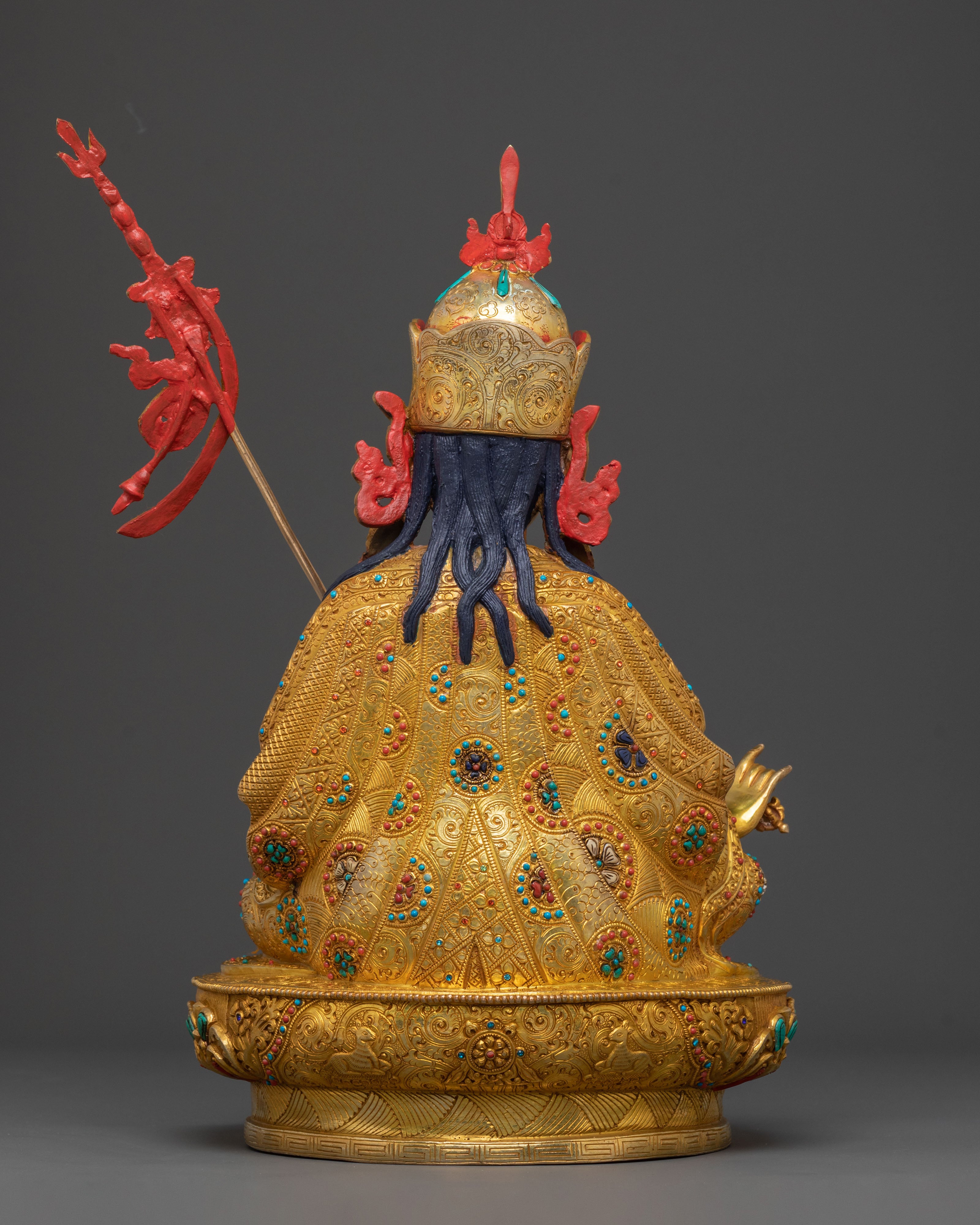 Divine Guru Rinpoche Statue for Spiritual Transformation