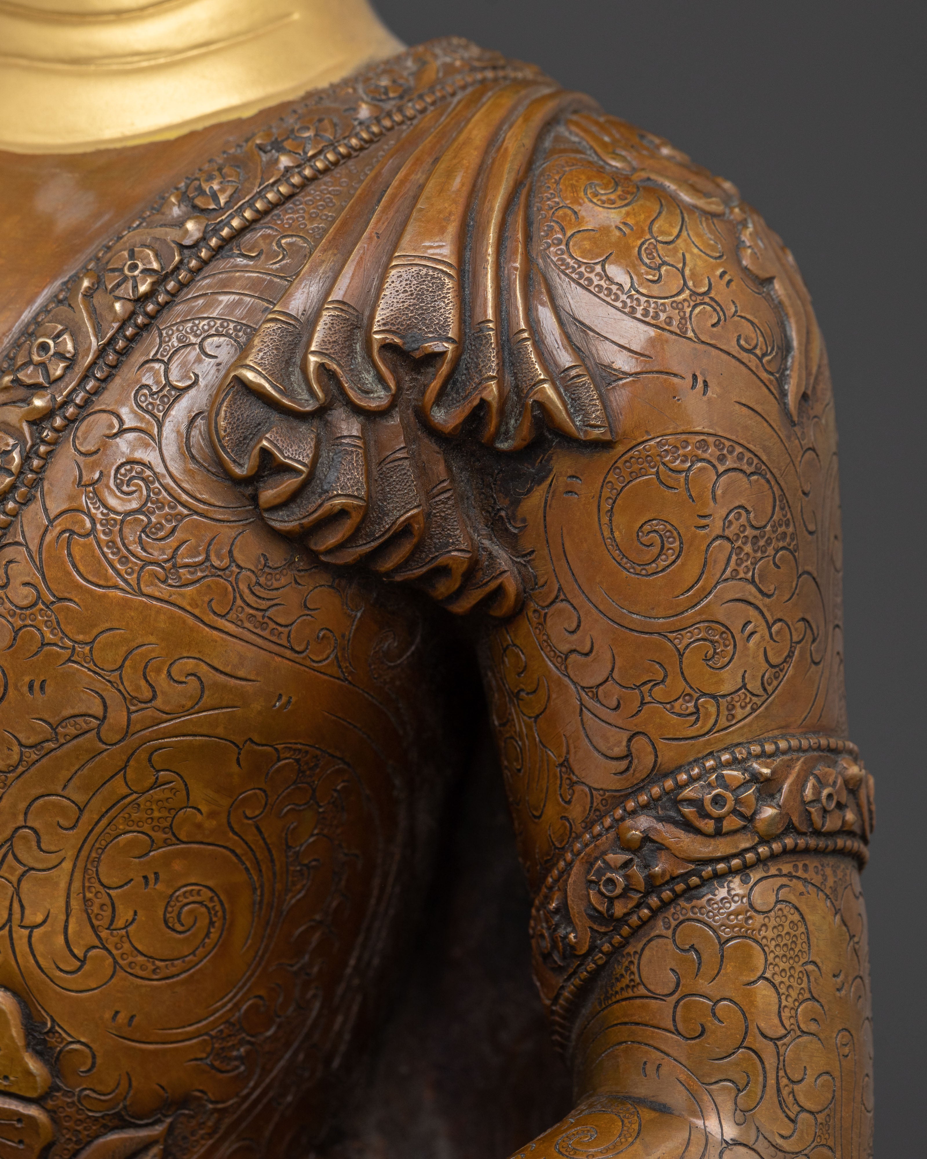Shakyamuni Buddha Statue | Peaceful Figurine