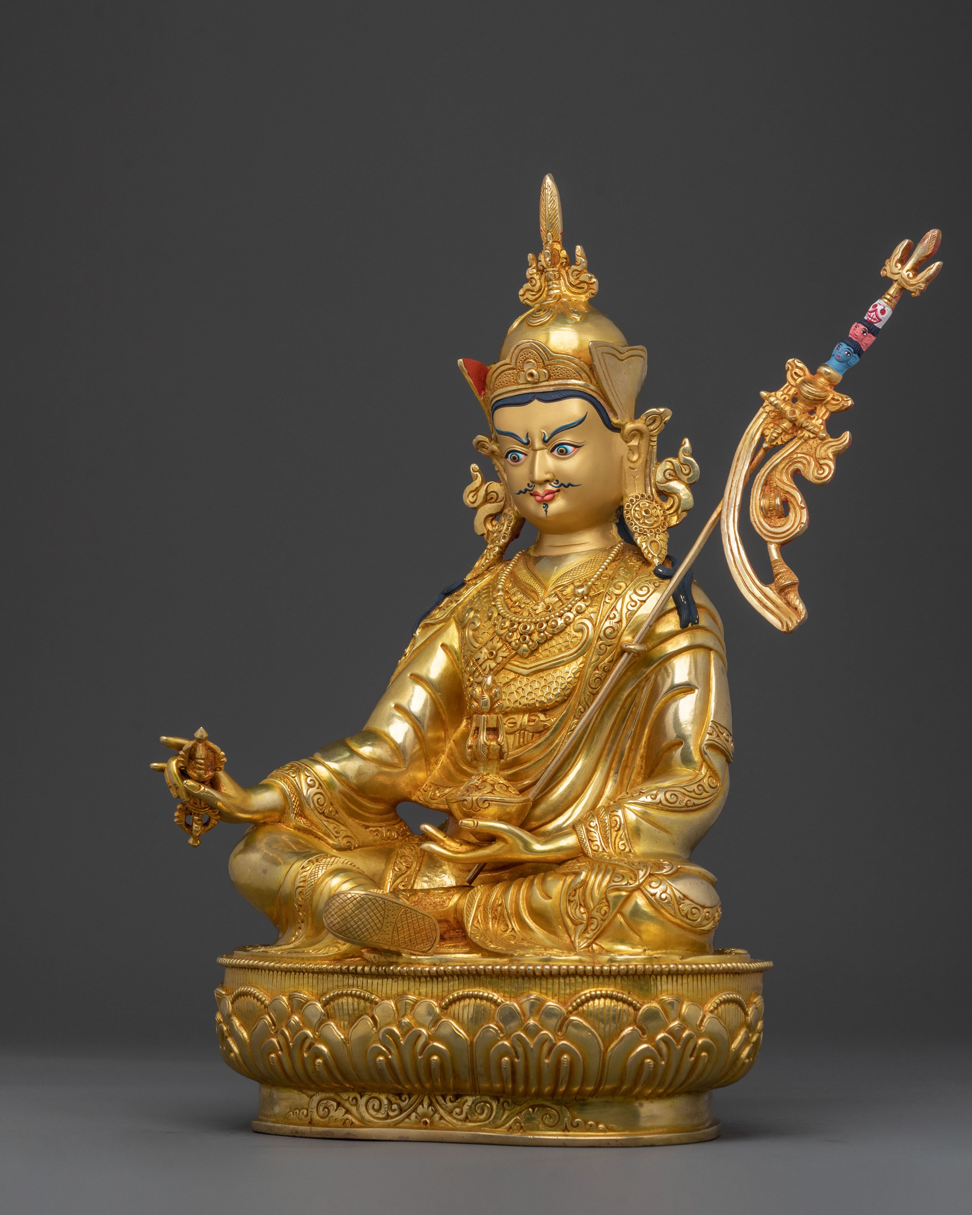 Guru Rinpoche Figurine | Precious Master